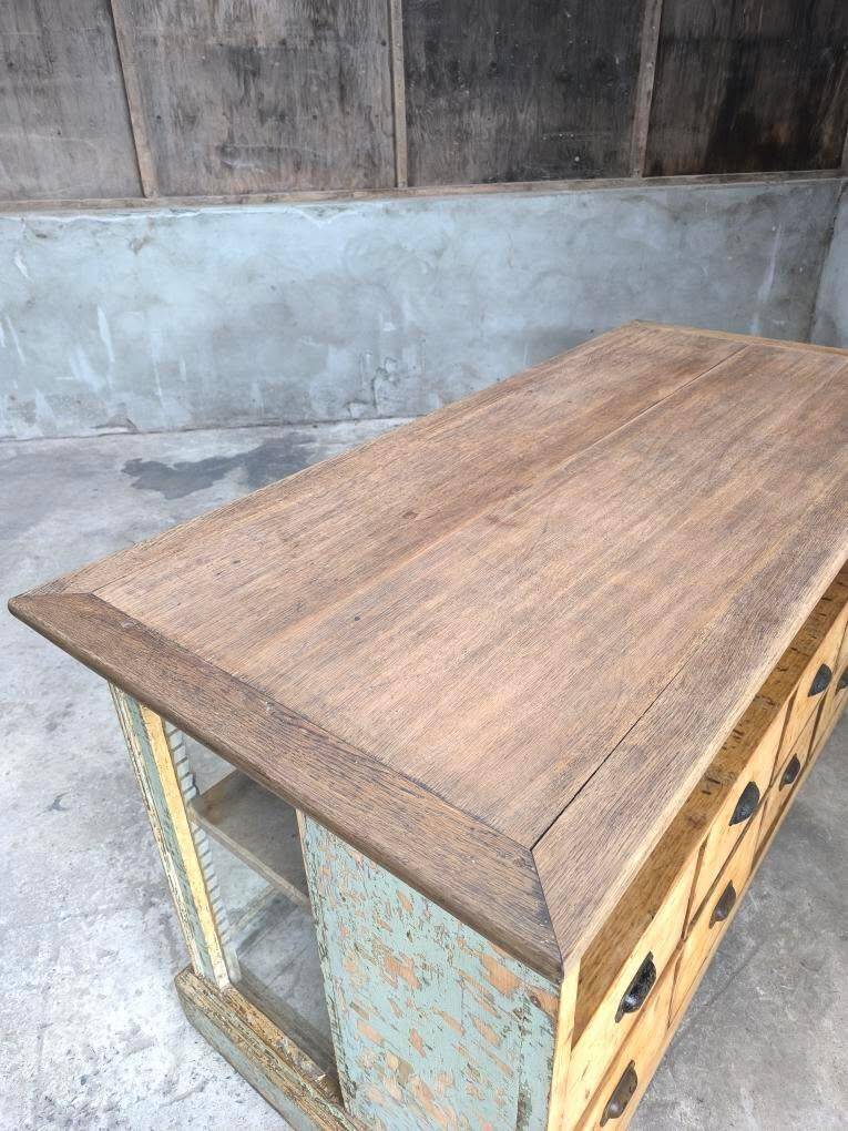 Comptoir vitré meuble de metier
