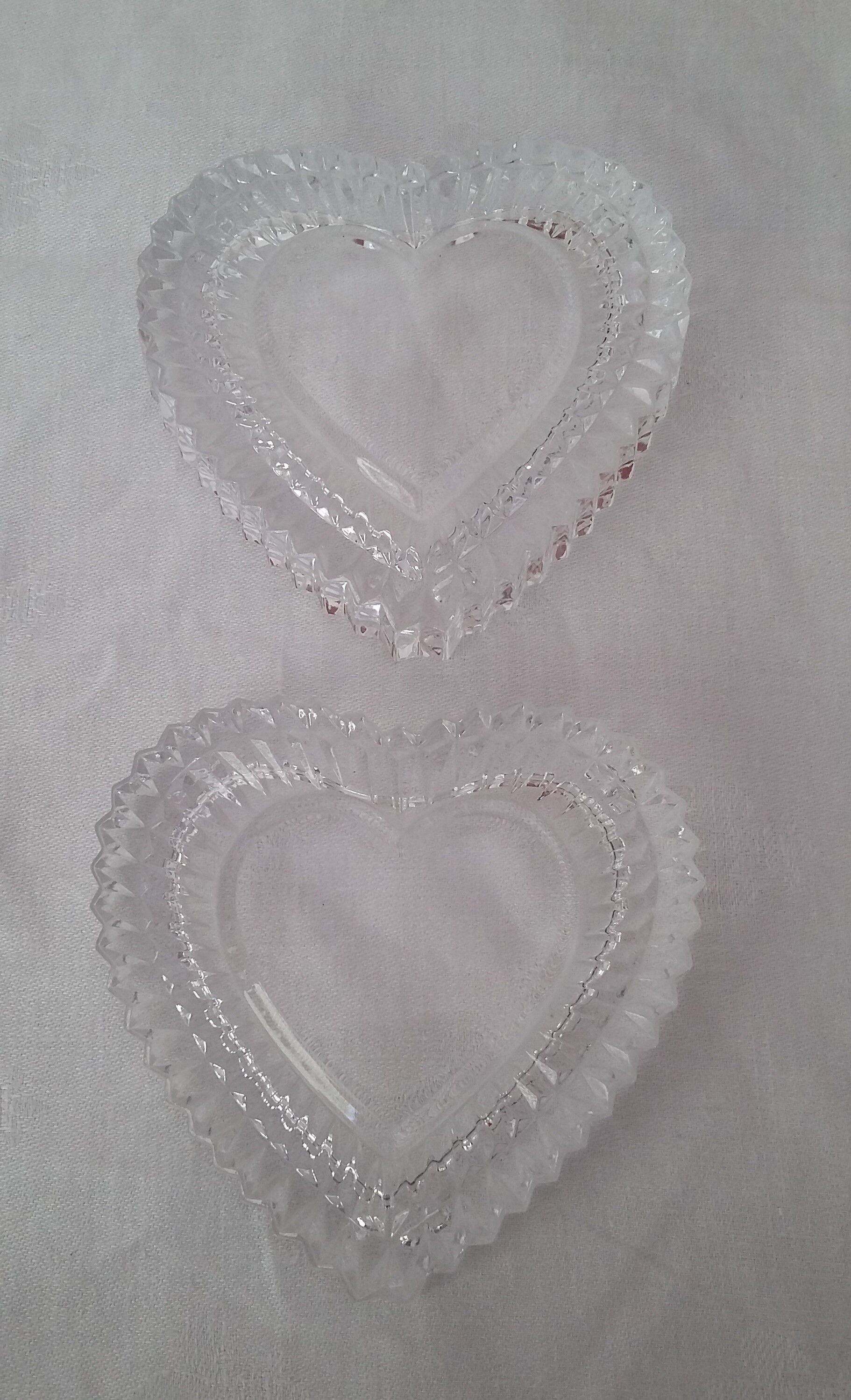 Pair of heart cups