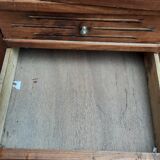 Armoire parisienne