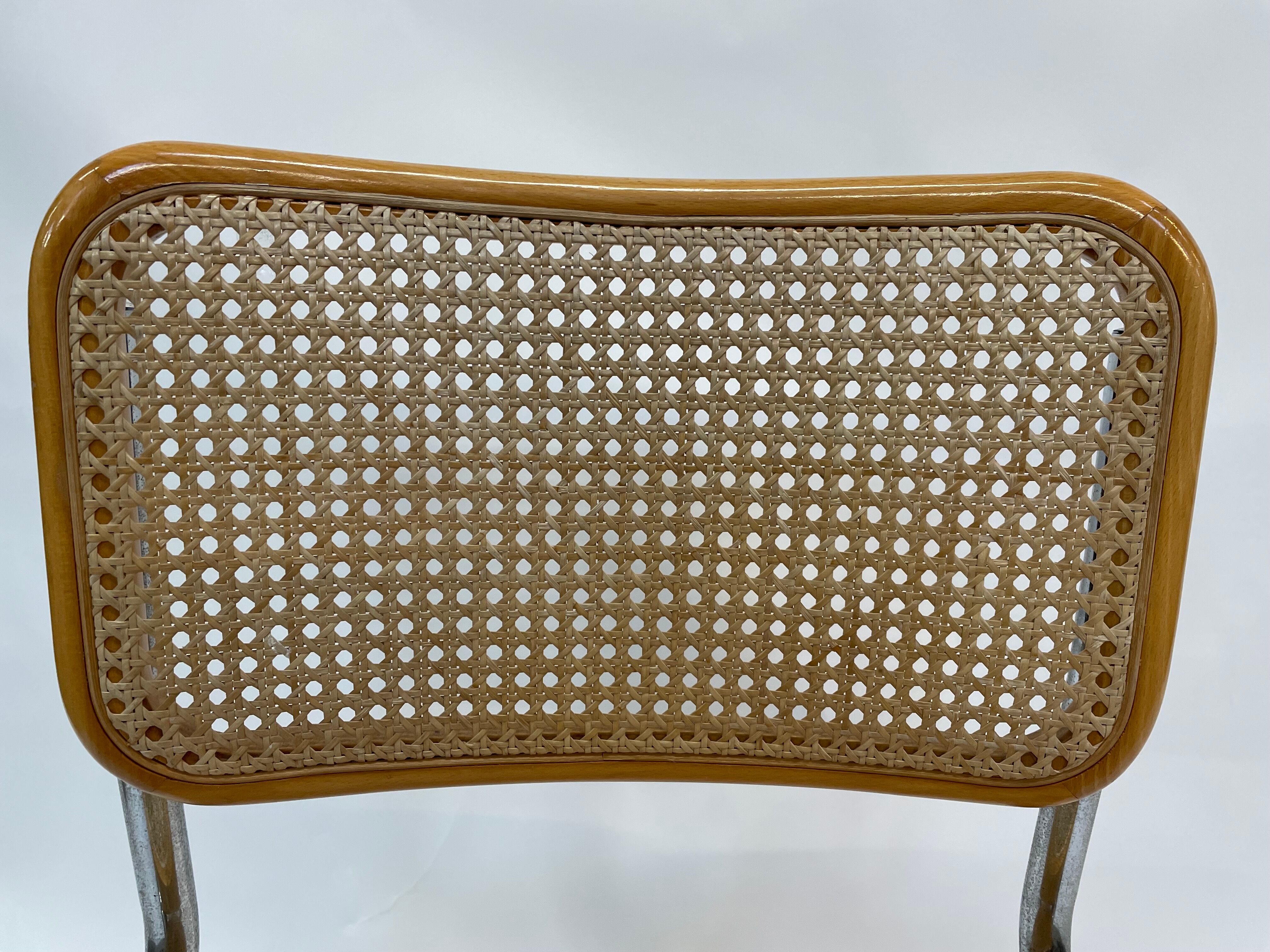 Chaise Cesca modèle b32 en chrome de Marcel Breuer