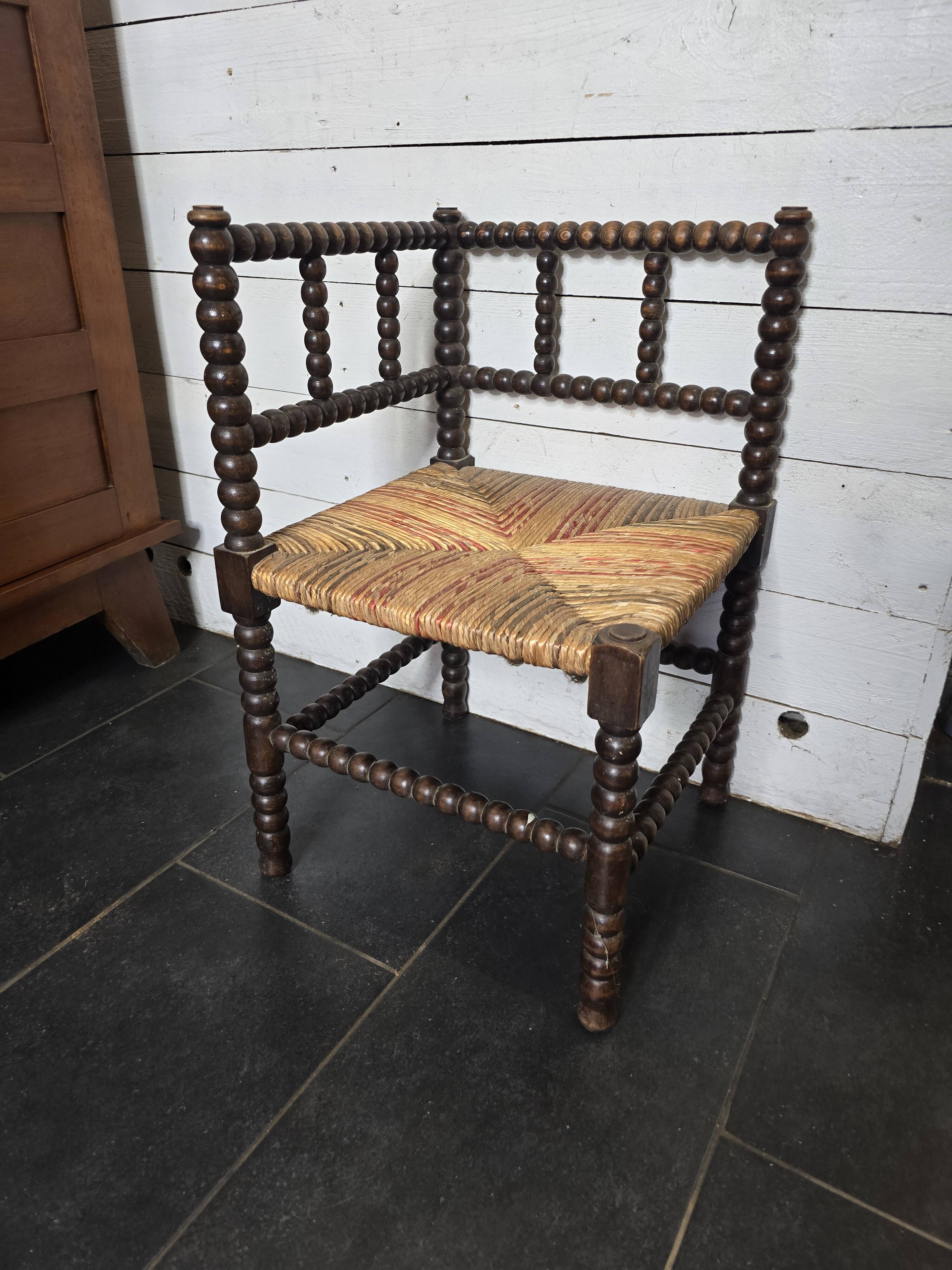 Fireplace corner armchair