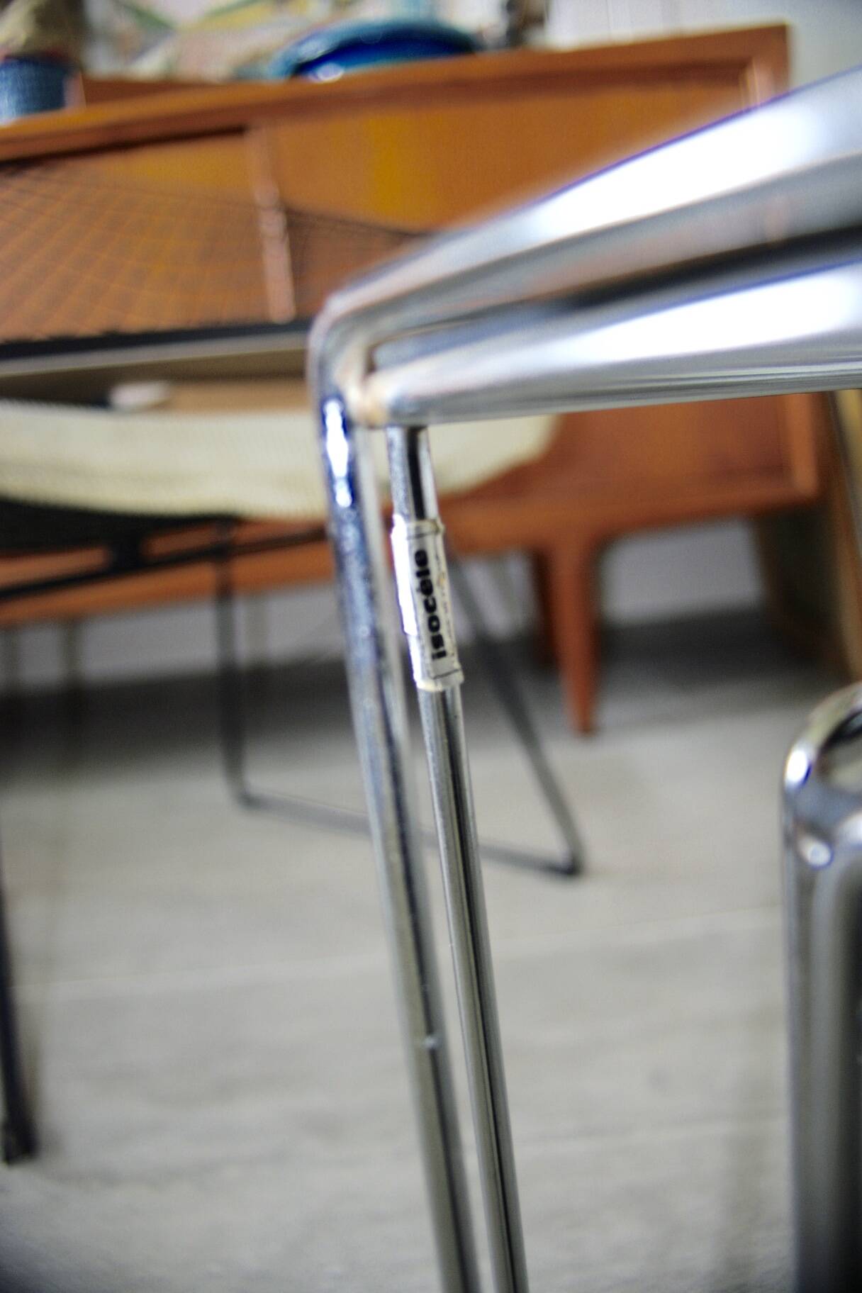 table d'appoint vintage graphique de max sauze 1970