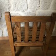 Fauteuil en bois pour enfant