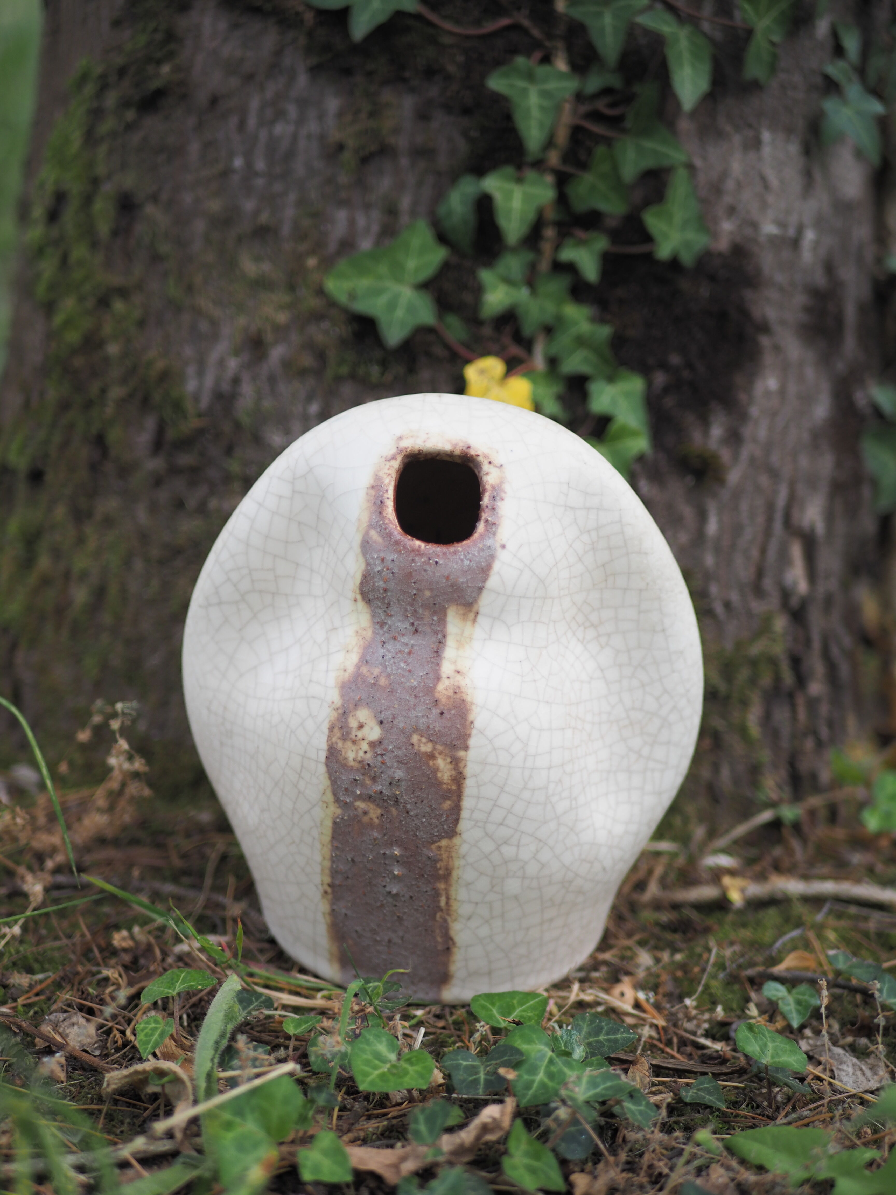 Free-form Soliflore - cracked white enamel - organic ceramic - 80s