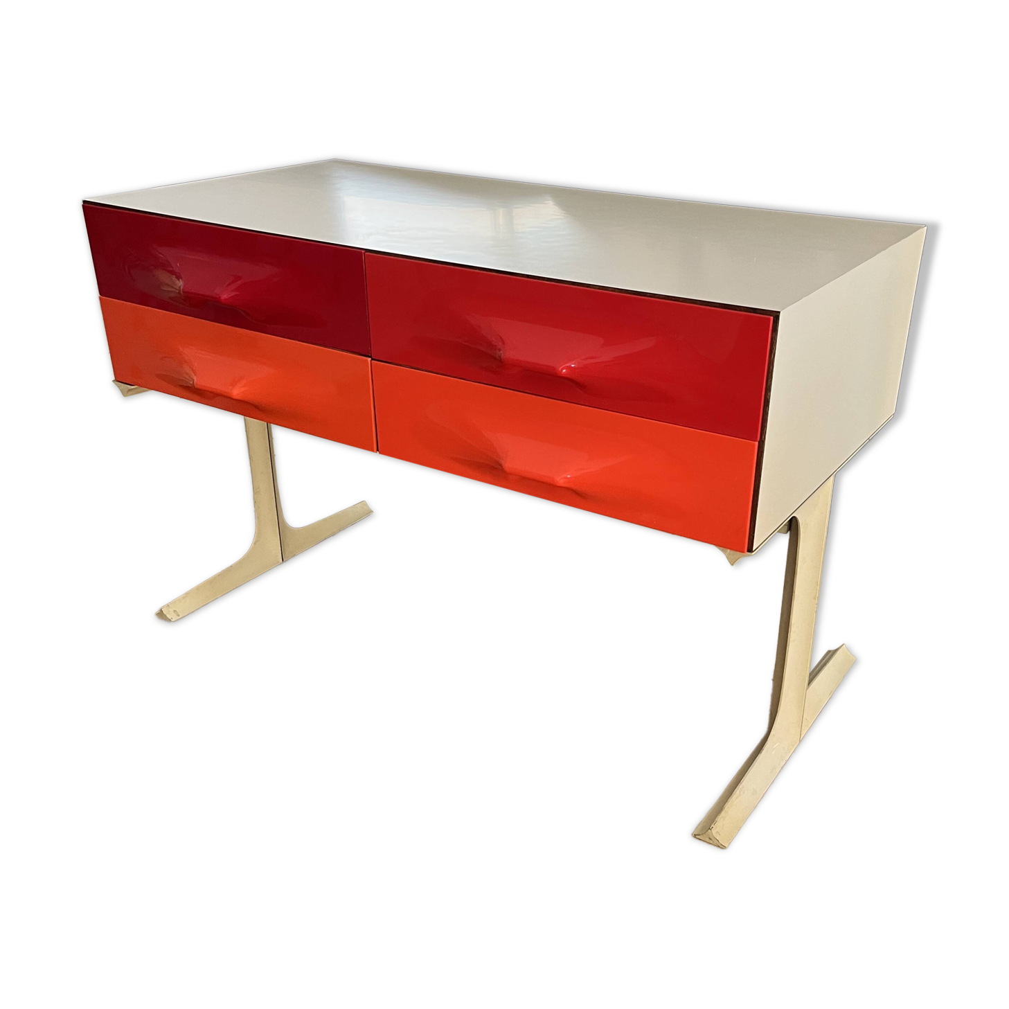 Raymond Loewy DF 2000 chest of drawers