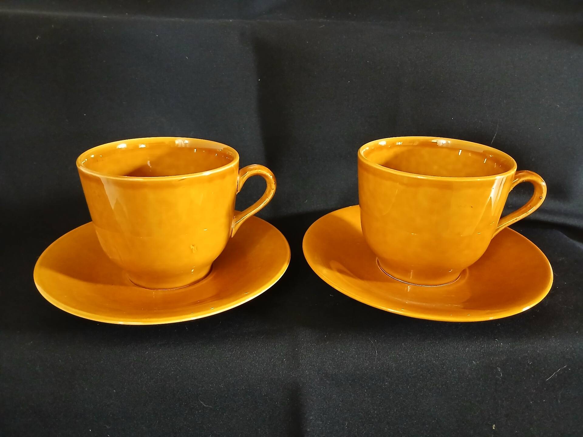 2 tasses en céramique italienne