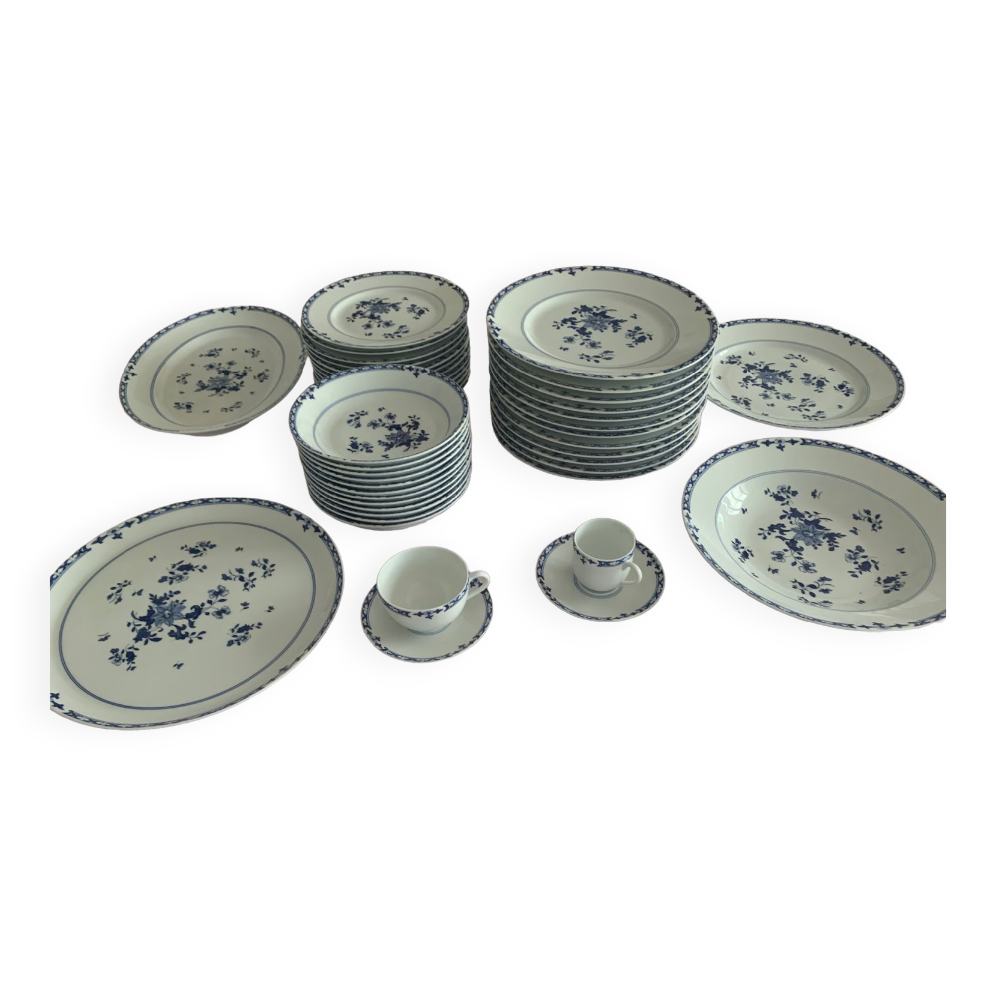 Amphitrite tableware service Ervuis and Raynaud 64 pieces