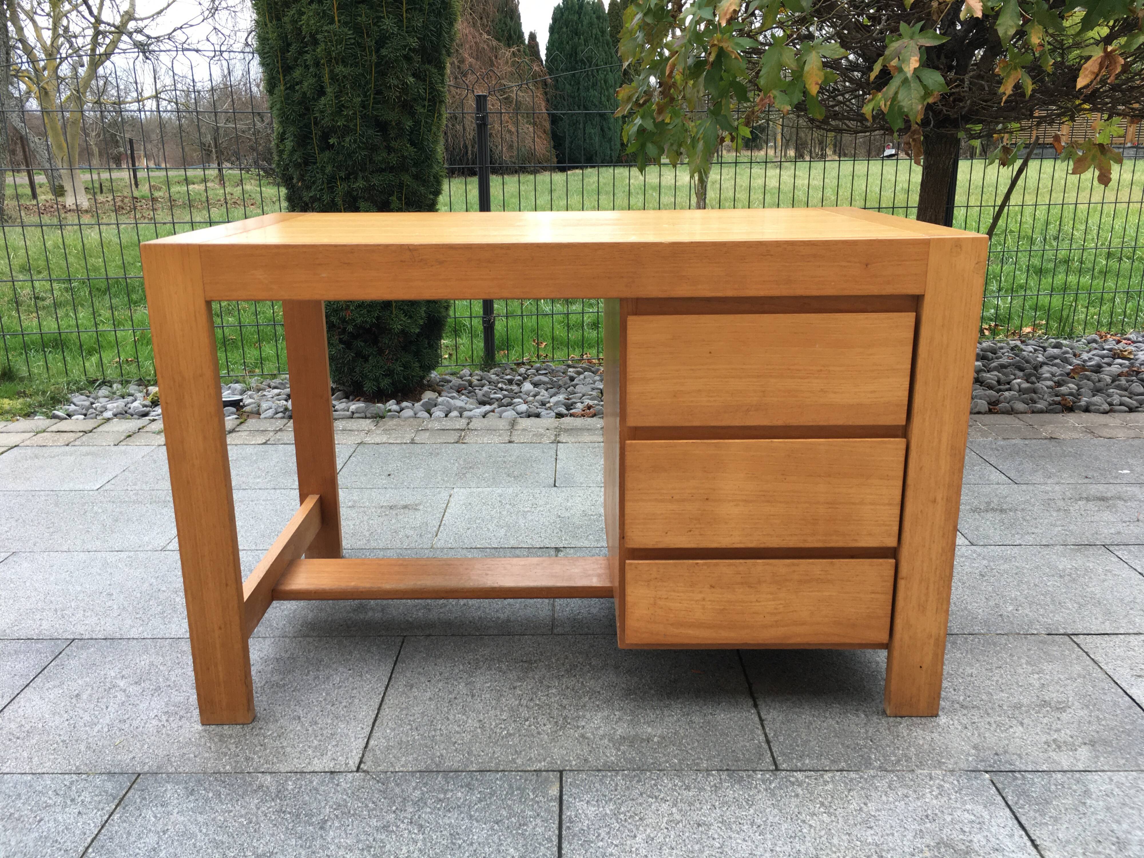 Solid oak desk 70s