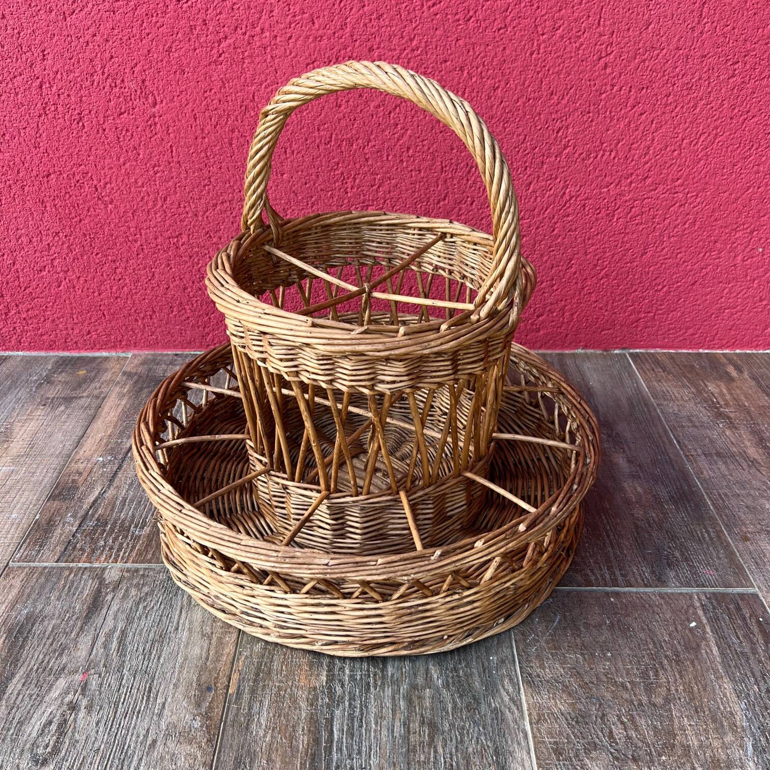 Large wicker bottle & glass basket