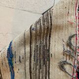Tapis berbère avec rose et vert