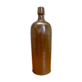 Bouteille en grès vernissé marron
