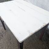 Farm table