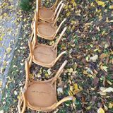 4 chaises de bistrot dont estampillée Baumann