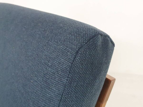 2 fauteuil scandinaves en teck et tissu bleu, Danemark 1960