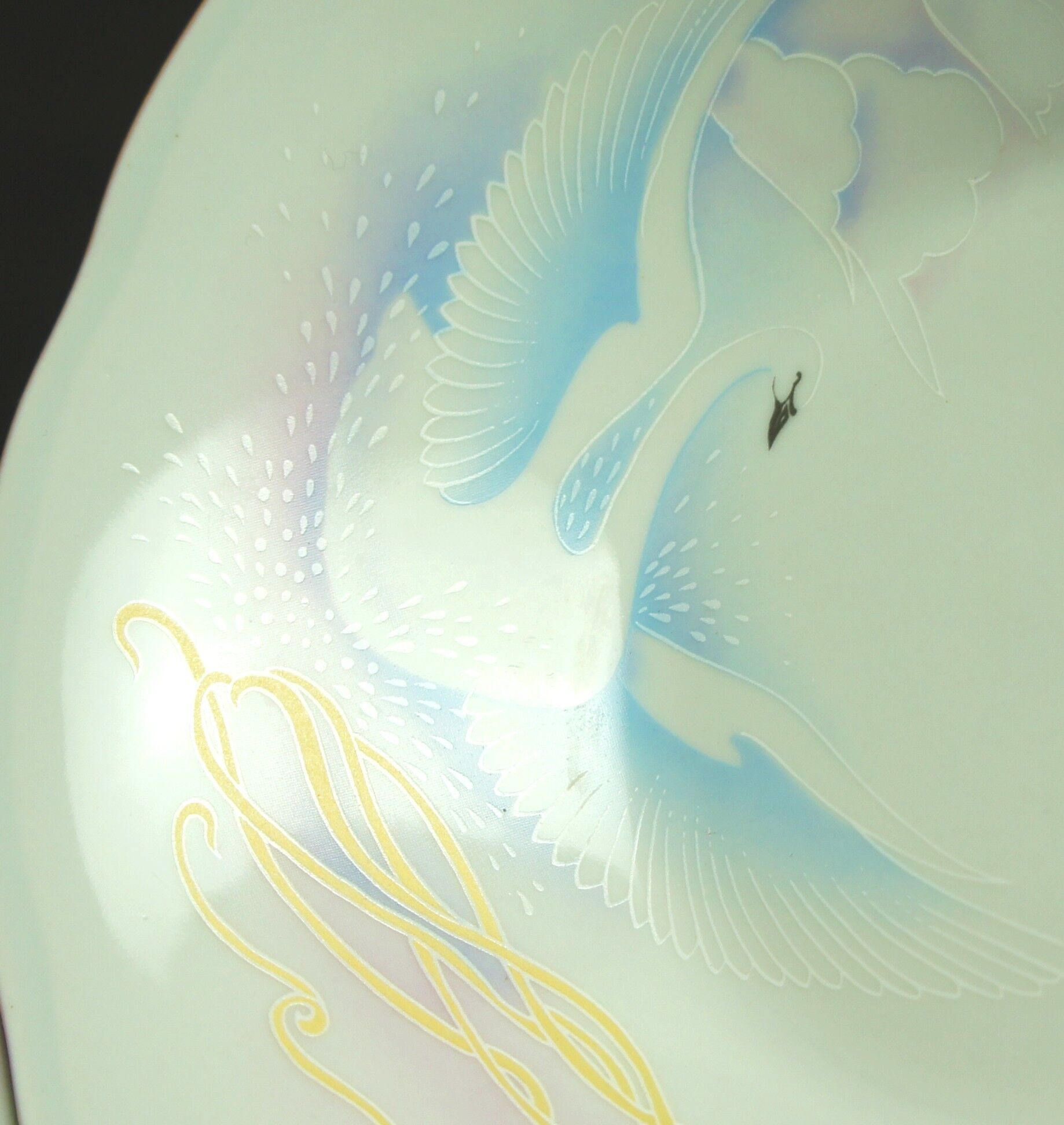 Hollow dish - 8 porcelain cups decorated with Boris Kidric swan