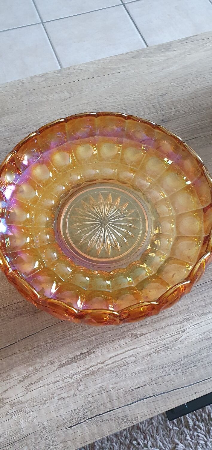 Glass compote bowl