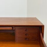 Commode en teck danois et commode par Hvidt & Mølgaard-Nielsen
