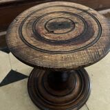 Side table in turned oak