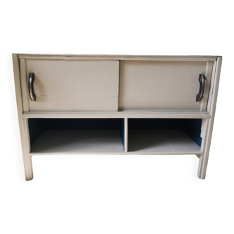 Storage unit
