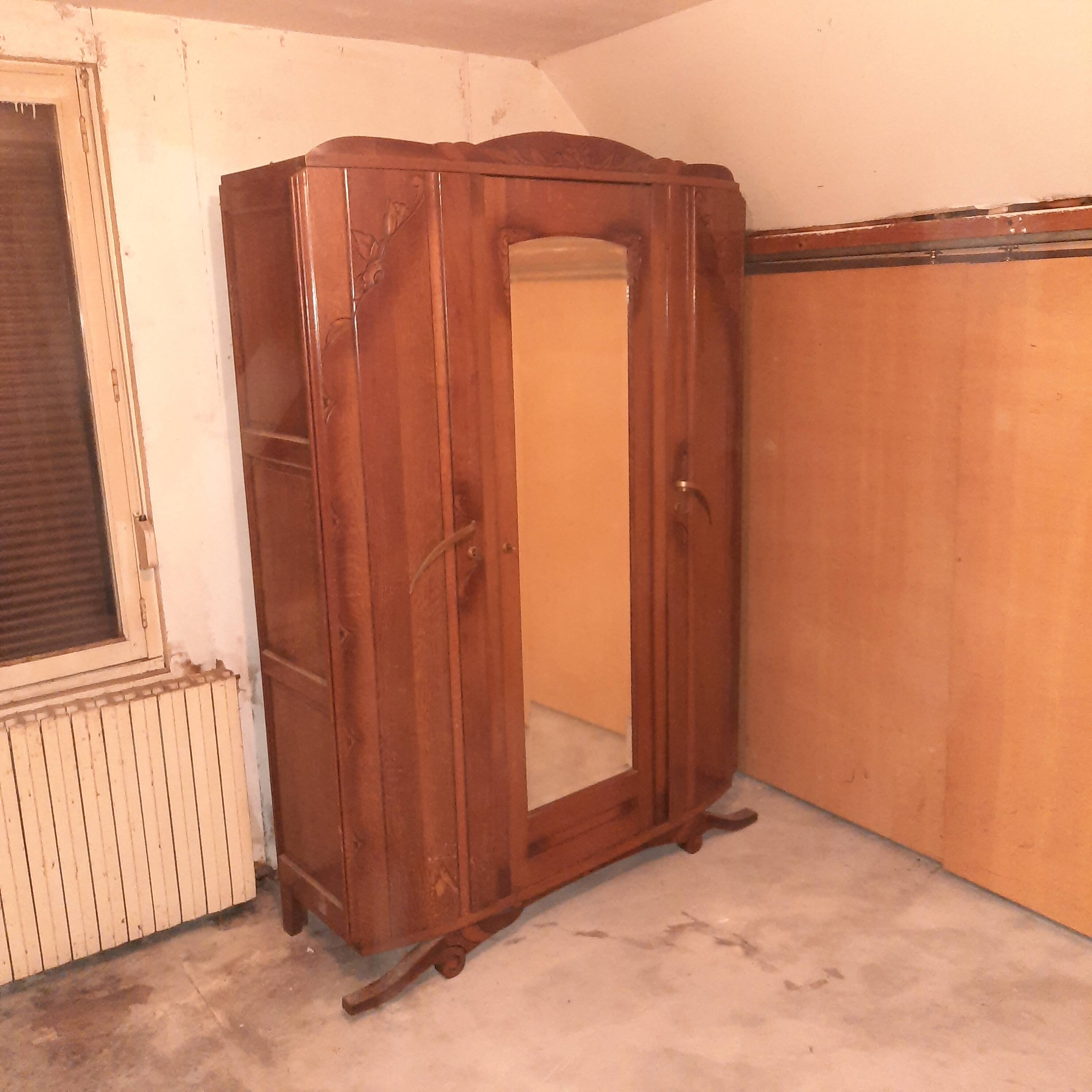 Armoire chêne massif années 1950