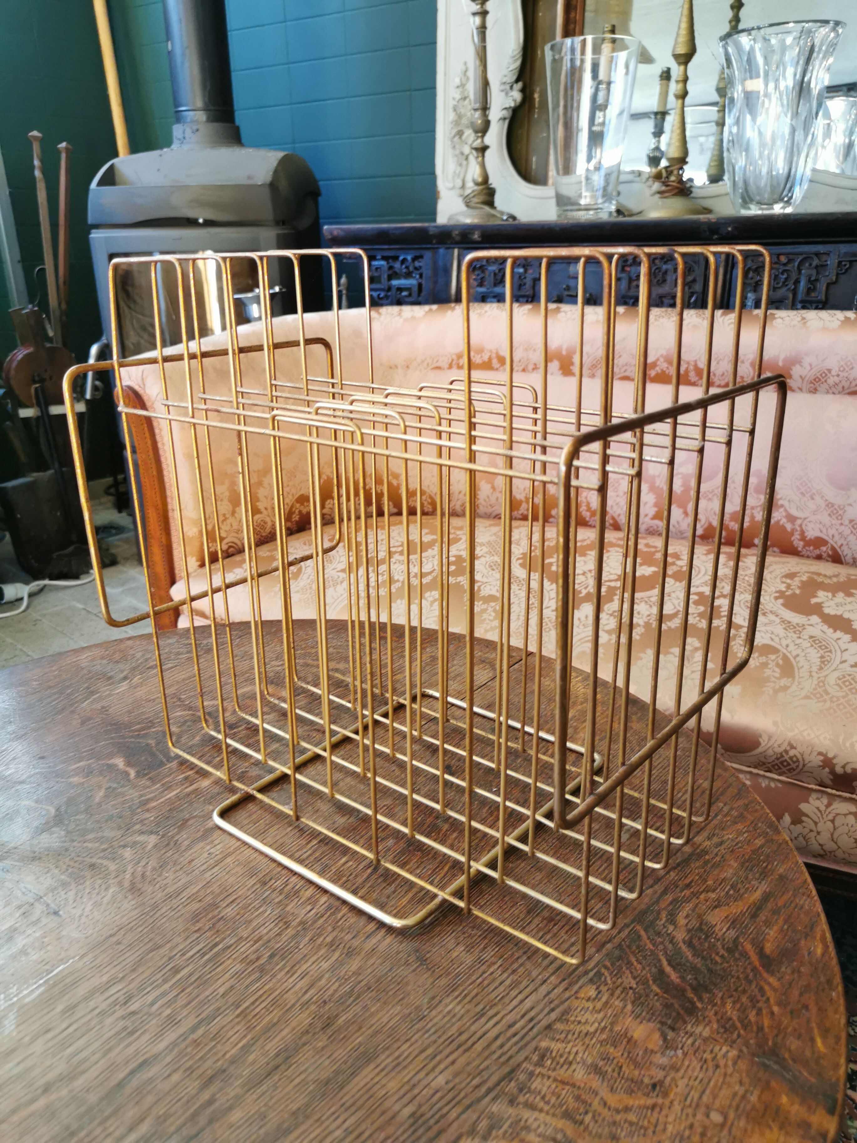 Vynile holder year 60