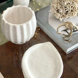 Empty ceramic pocket