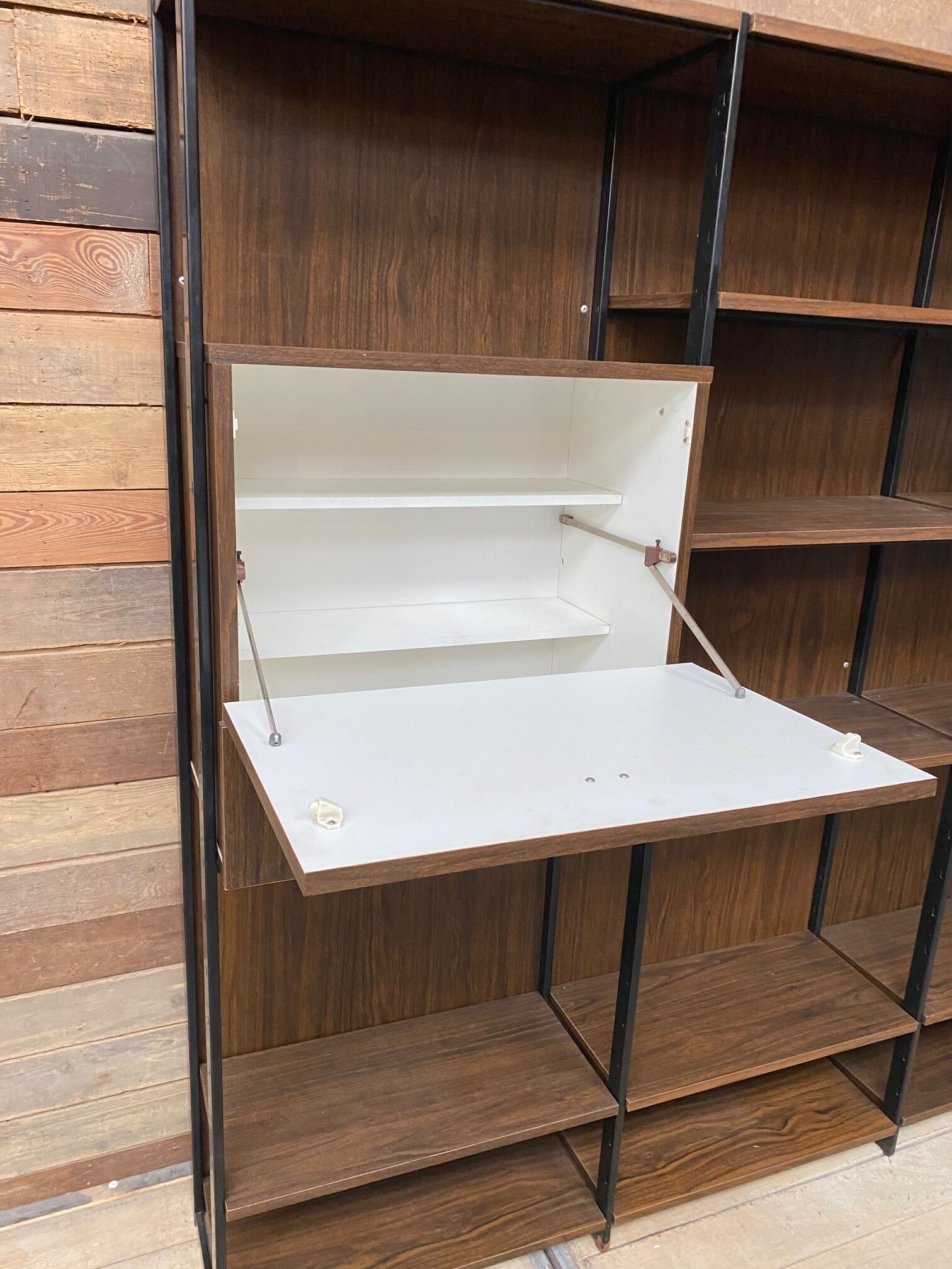 Meuble modulable Pierre Guariche pour « Meurop »