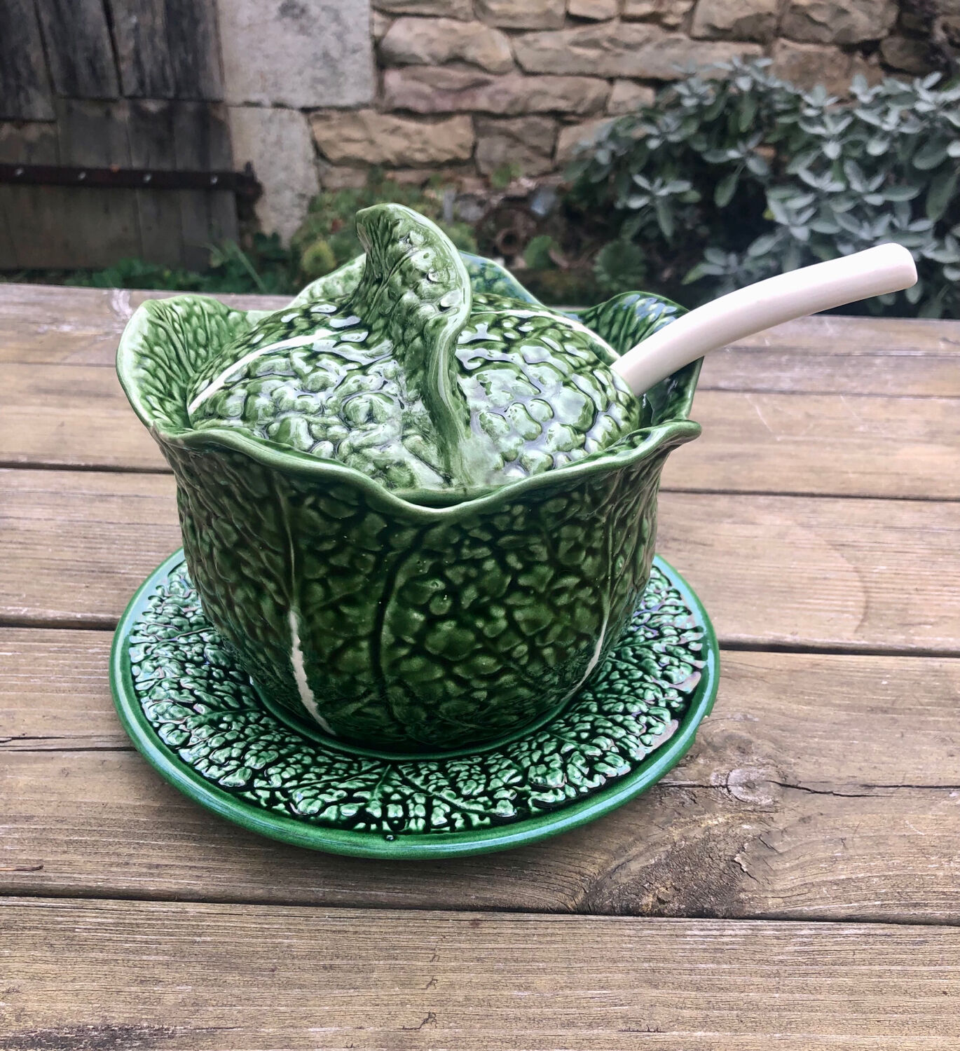 Cabbage slip tureen
