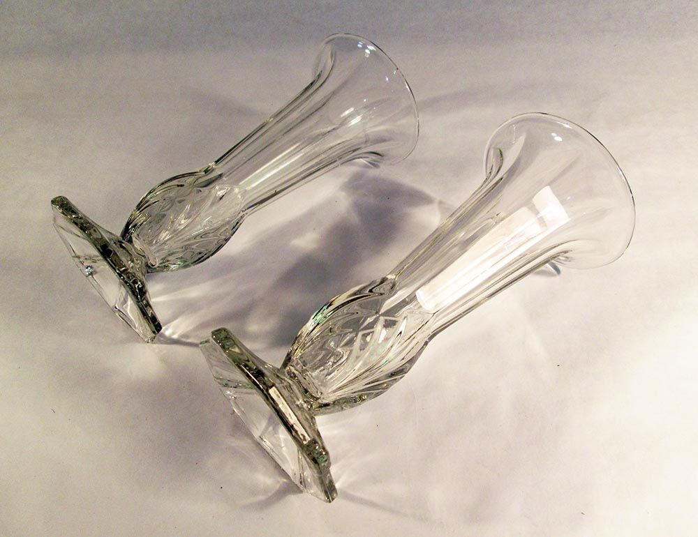 Duo de vases en verre épais