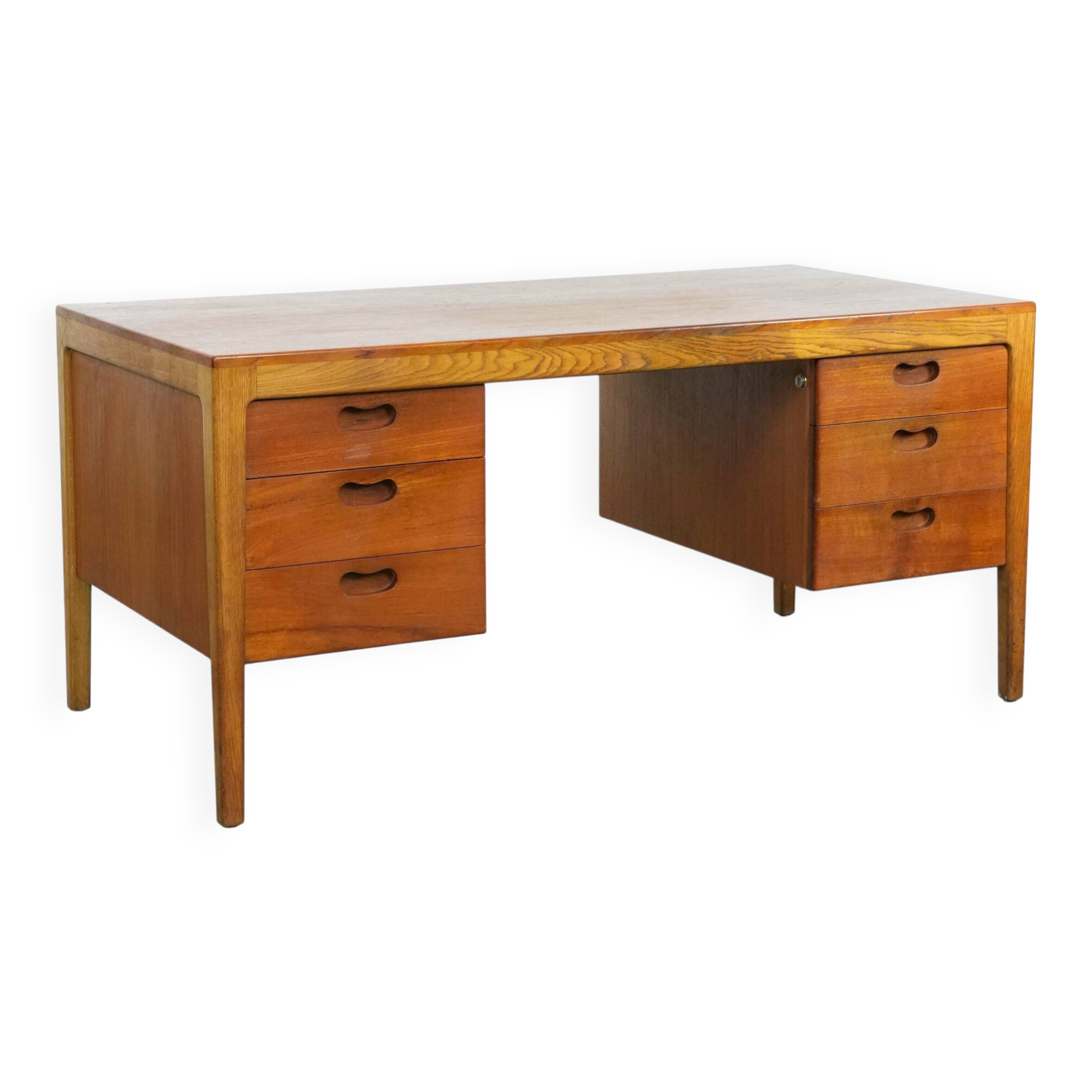 Vintage German design desk by Hartmut Lohmeyer for Wilkhahn with 6 drawers