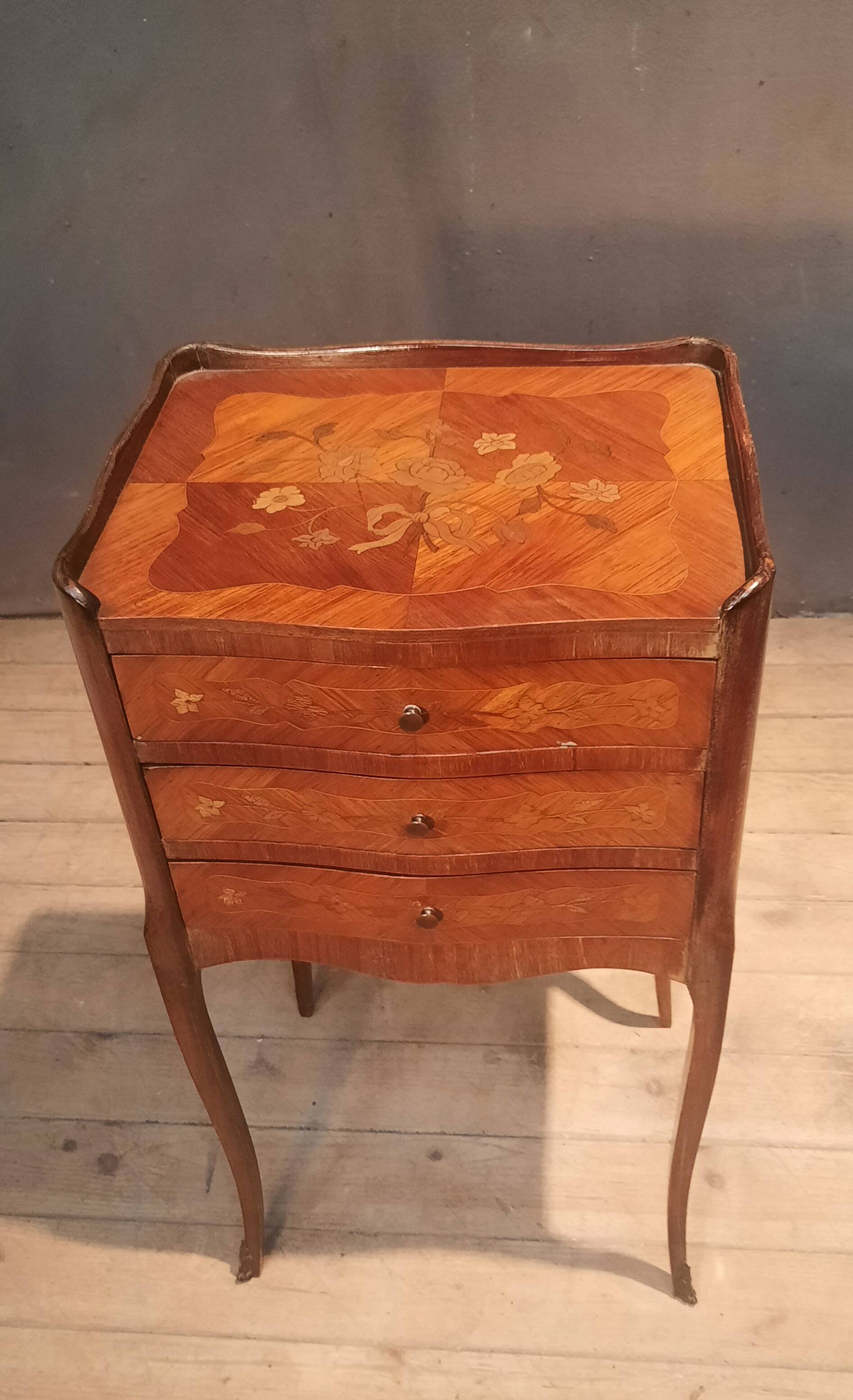 Flower marquetry bedside table in Louis XV style
