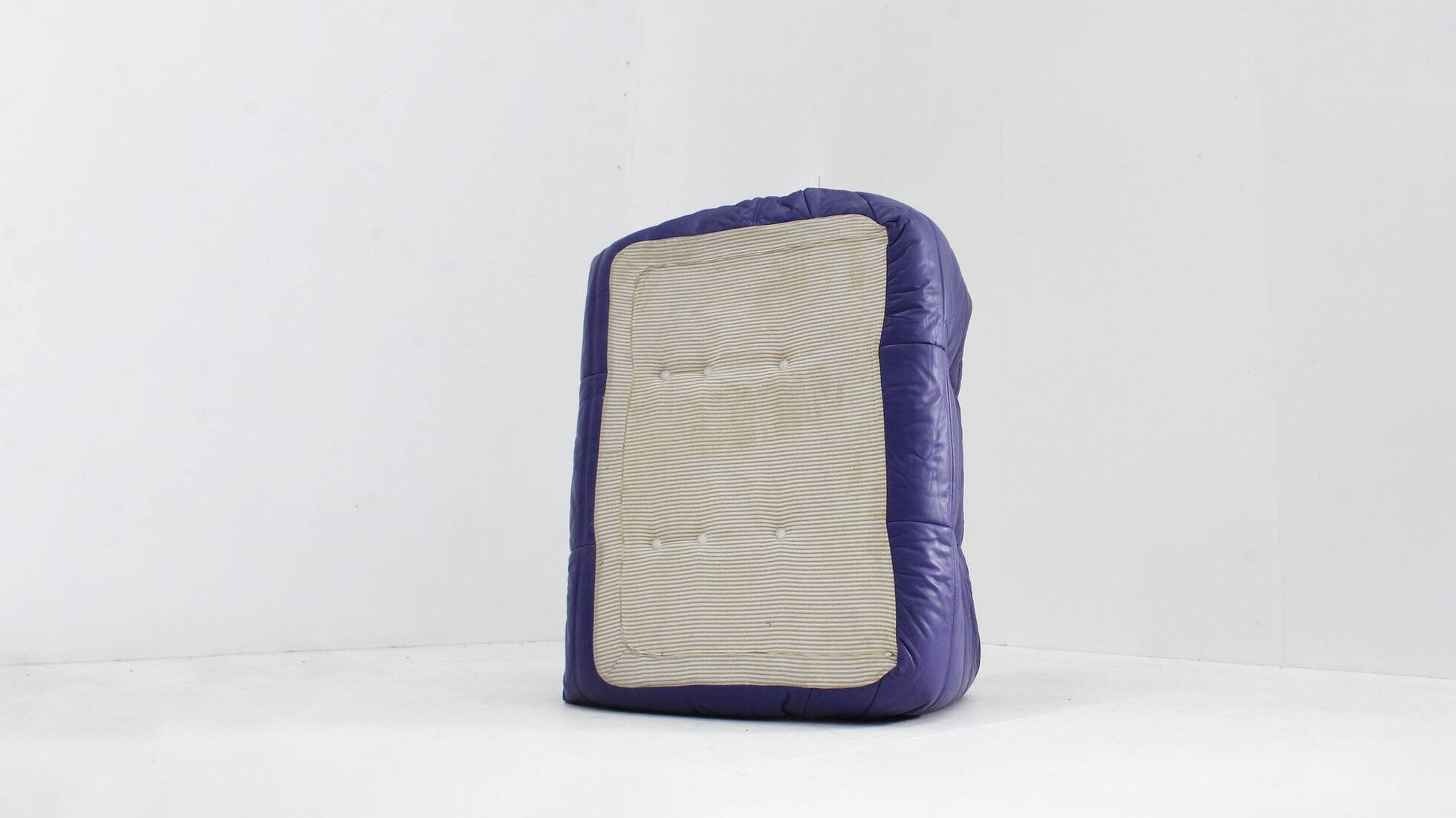 Vintage purple leather Togo 2 seater sofa by Ligne Roset 1990s