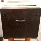 Vintage wooden trunk decorating old card