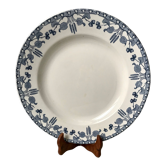 Round dish Terre de Fer U & C Sarrreguemines model "Hazelnuts" late nineteenth