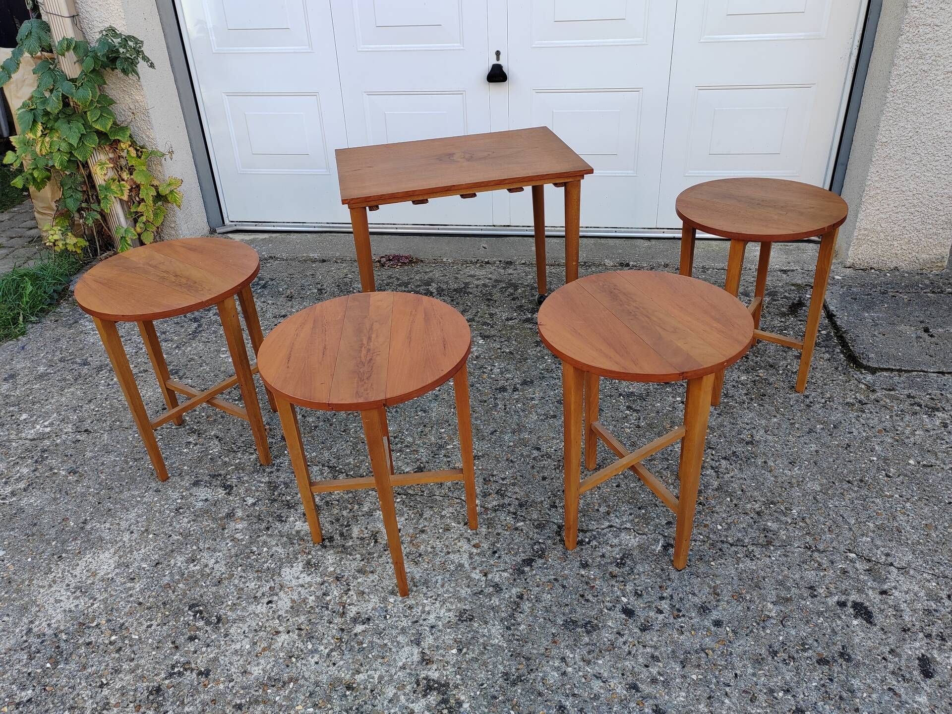 Tables gigognes danoises Poul Hundevad 