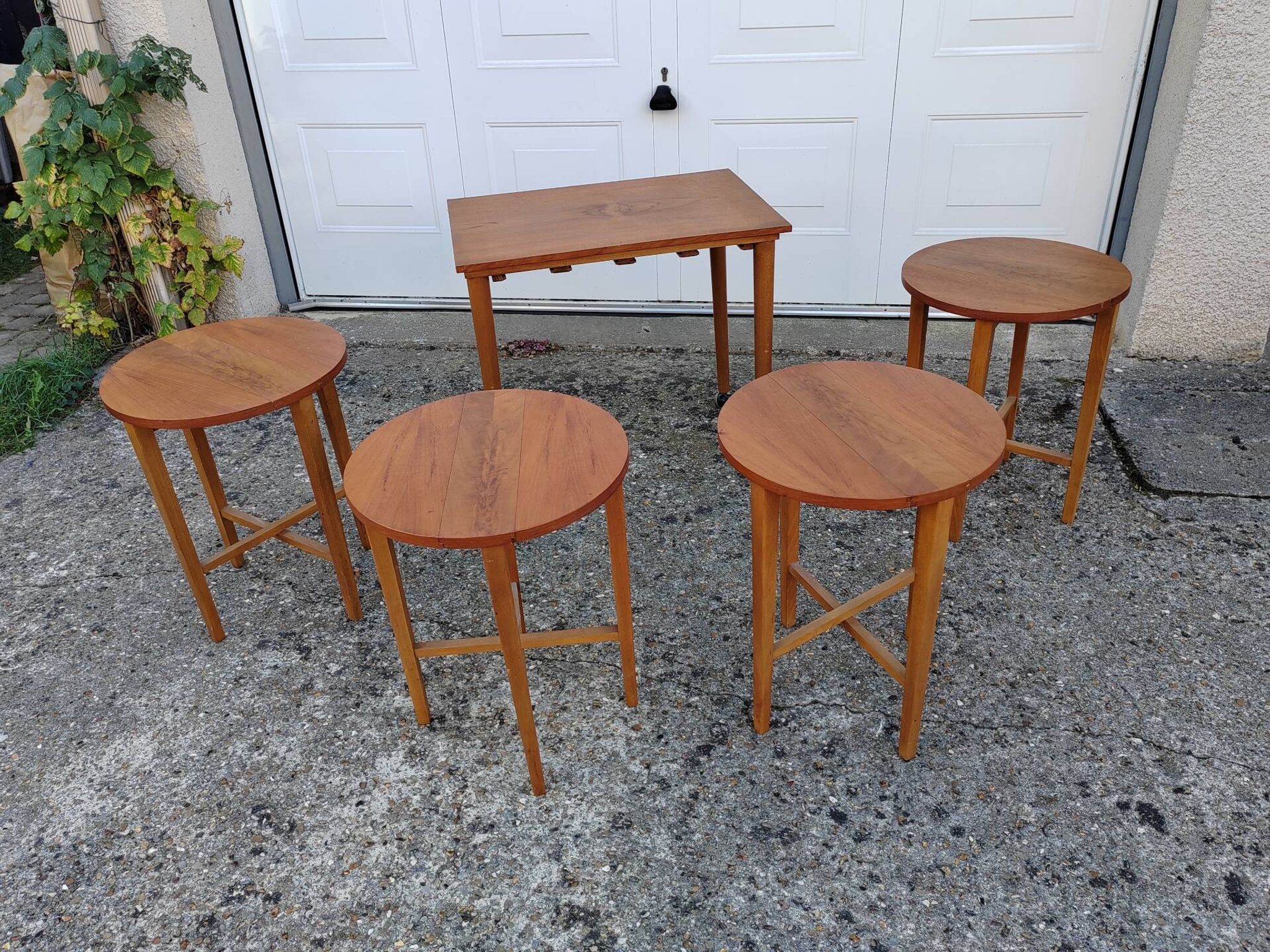 Tables gigognes danoises Poul Hundevad 