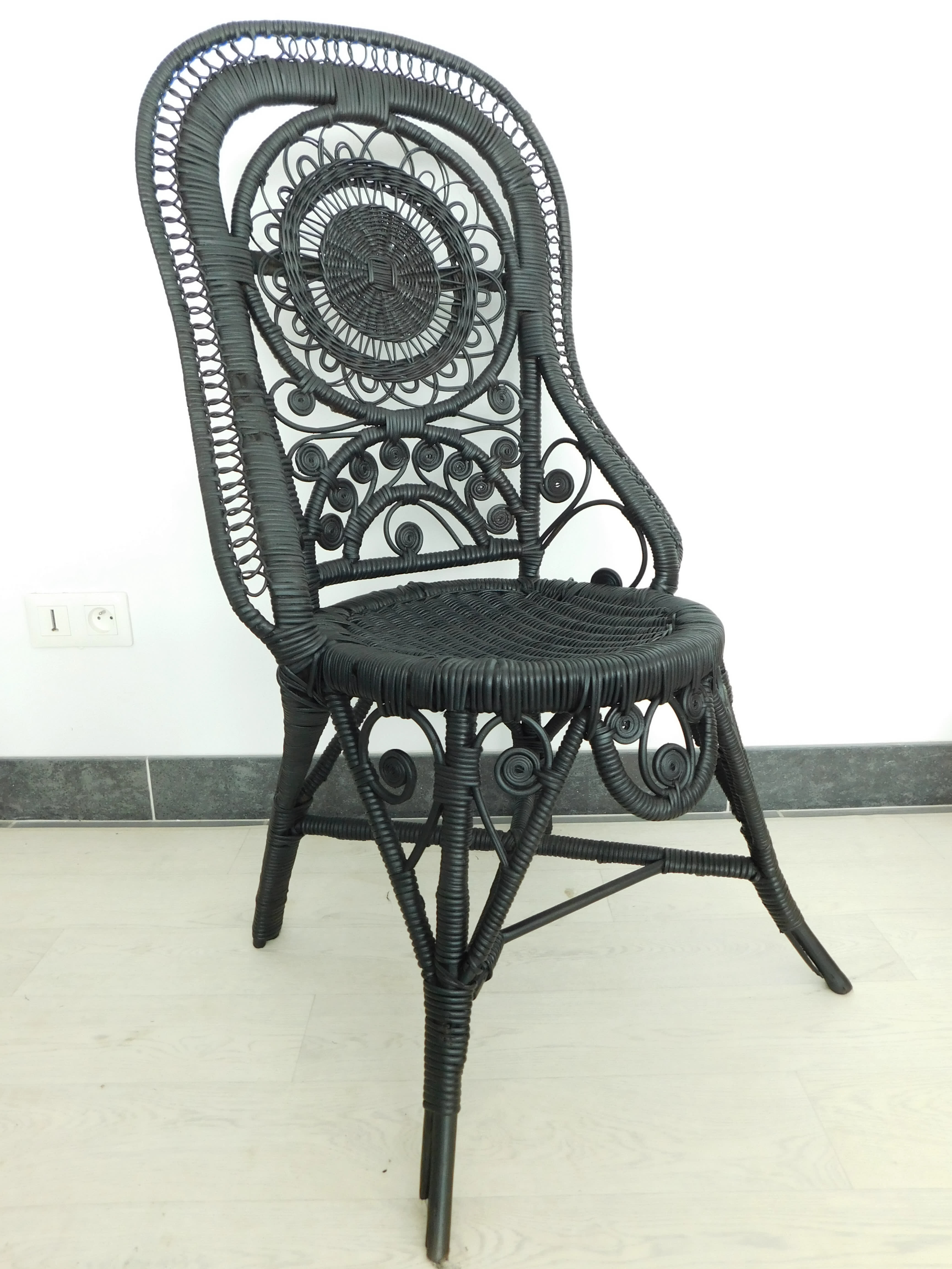 Peacock rattan chair