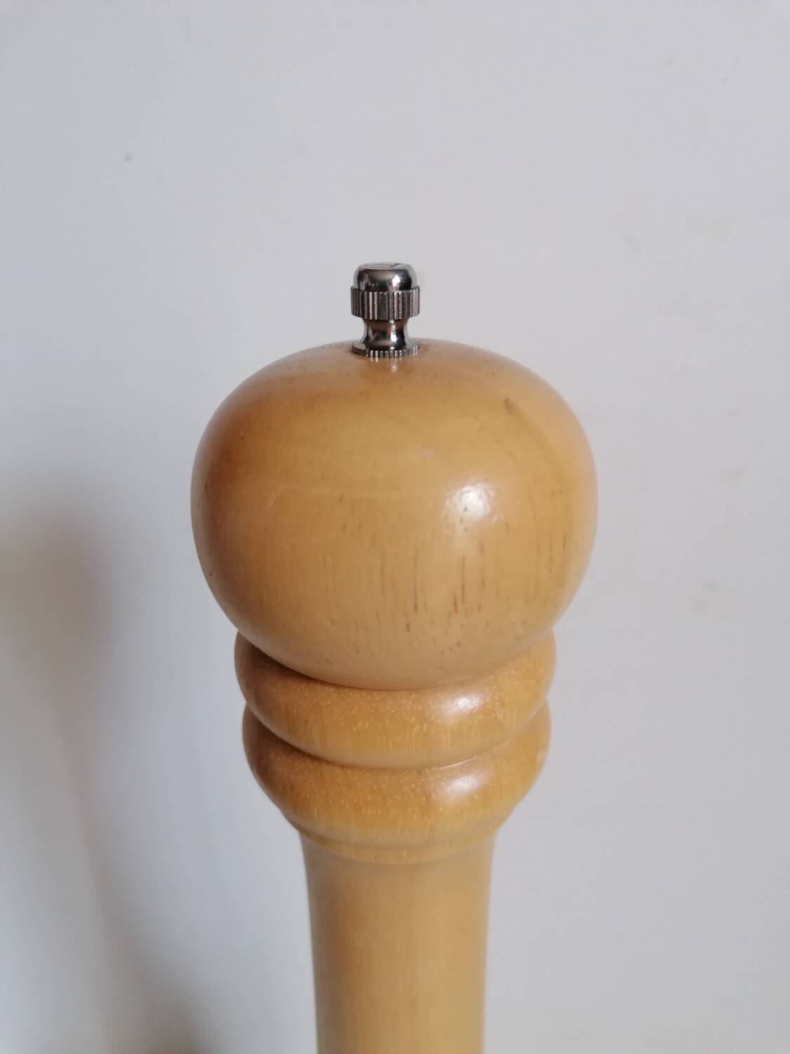 Wooden pepper pot 42 cm