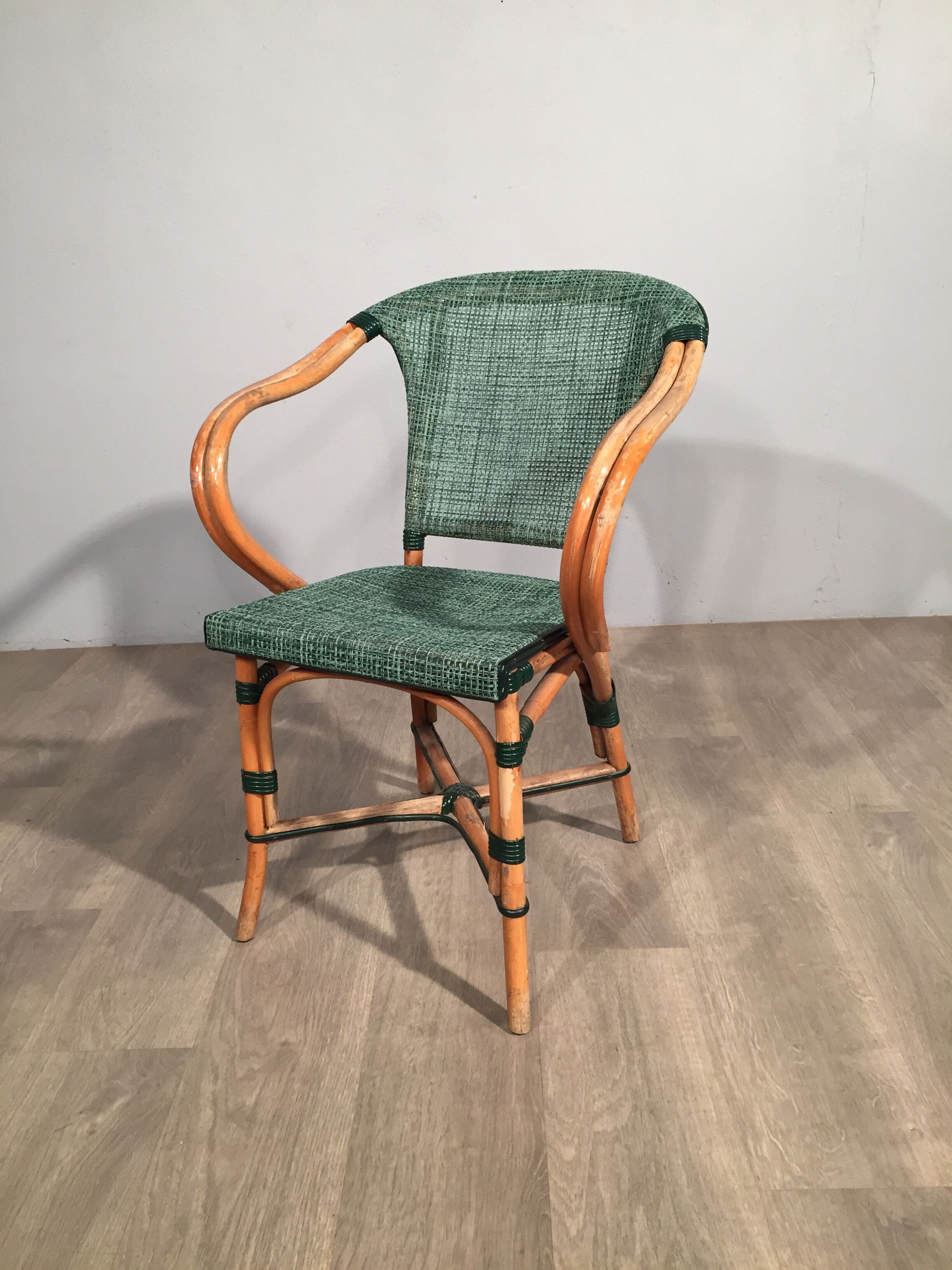 Lot 7 green chairs terrace rattan a 50´s 60´s