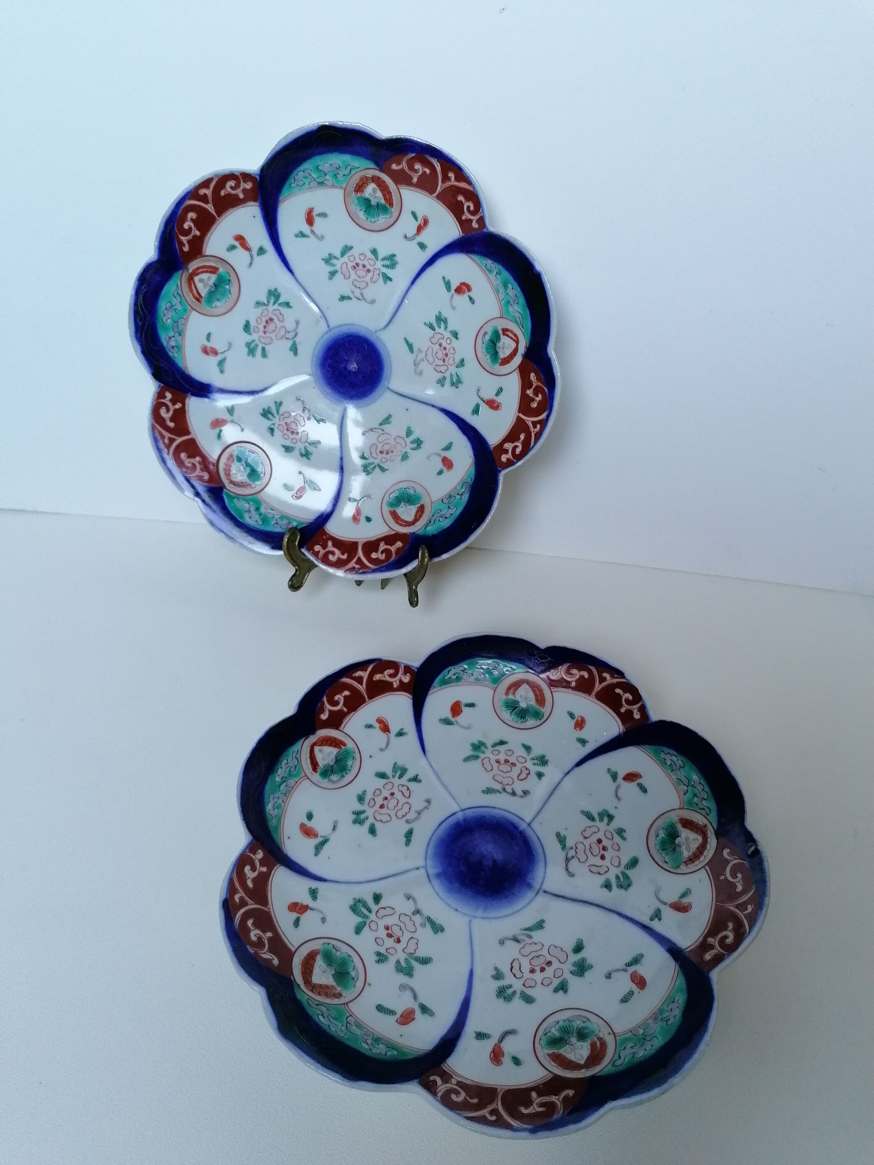 Pair plates Imari