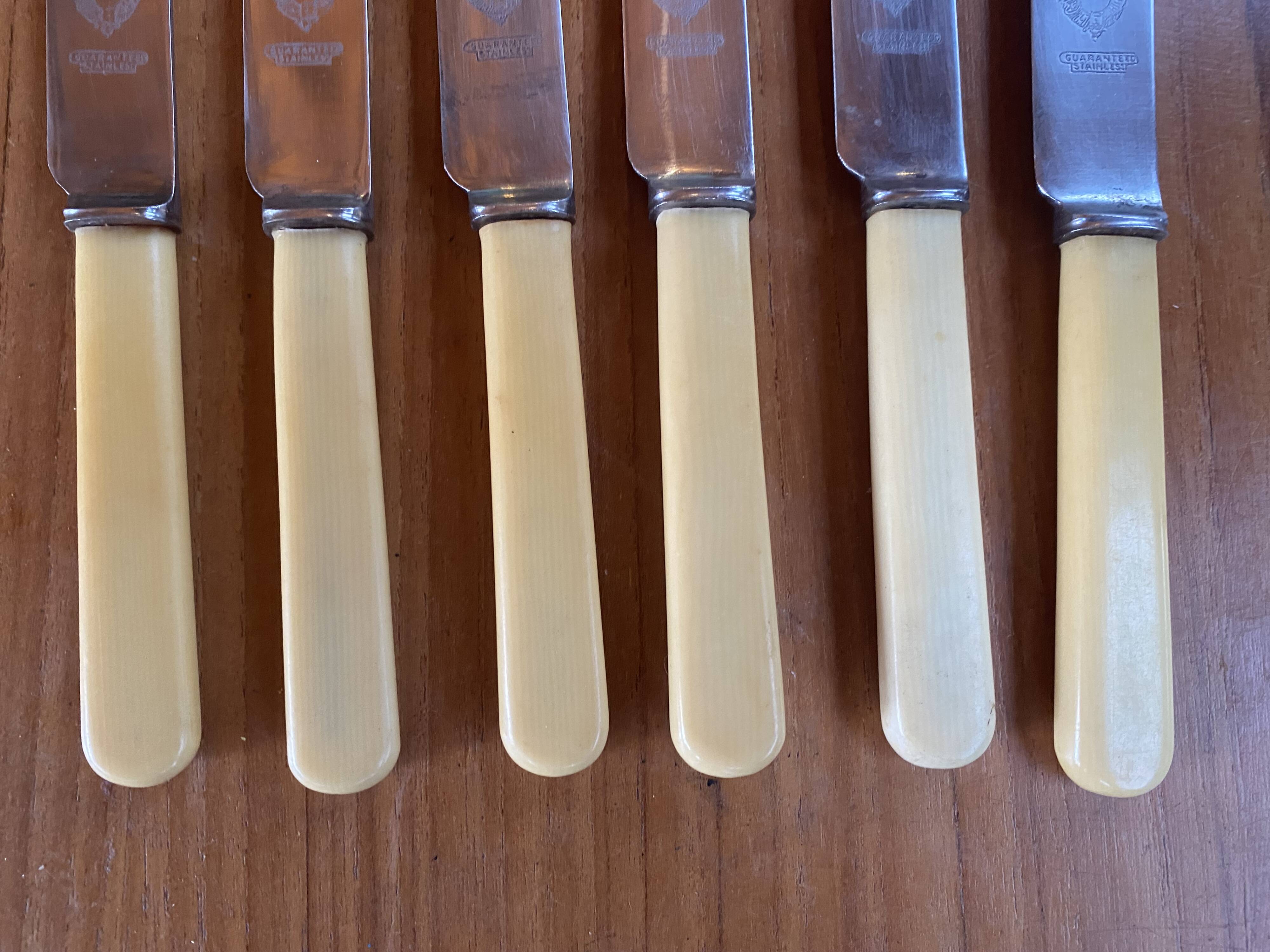 6 English stainless steel knives Fleming and sons Circa 1950