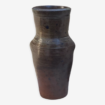 Ancien vase en grès