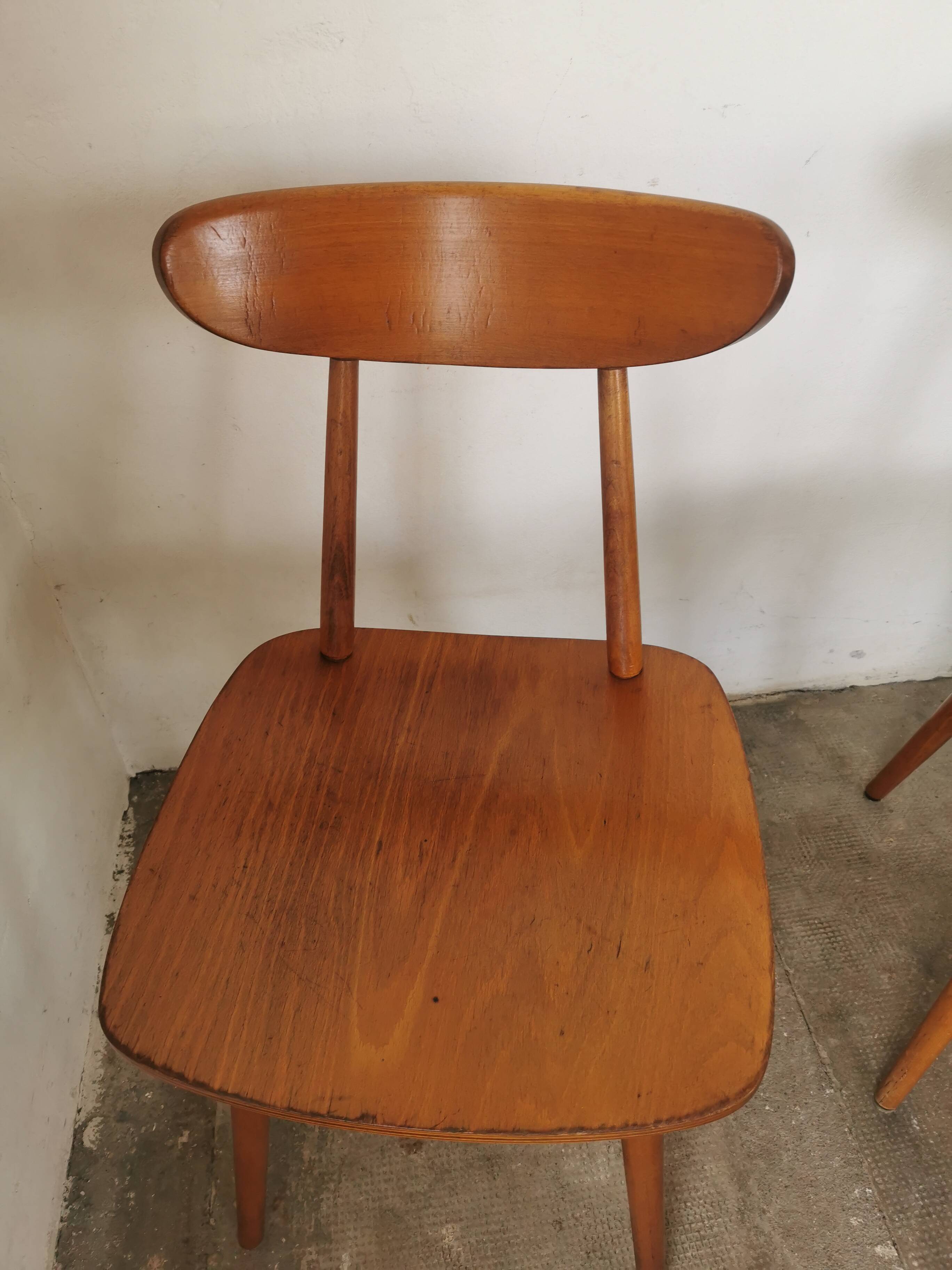 Set of 6 Hiller chairs, vintage bistro