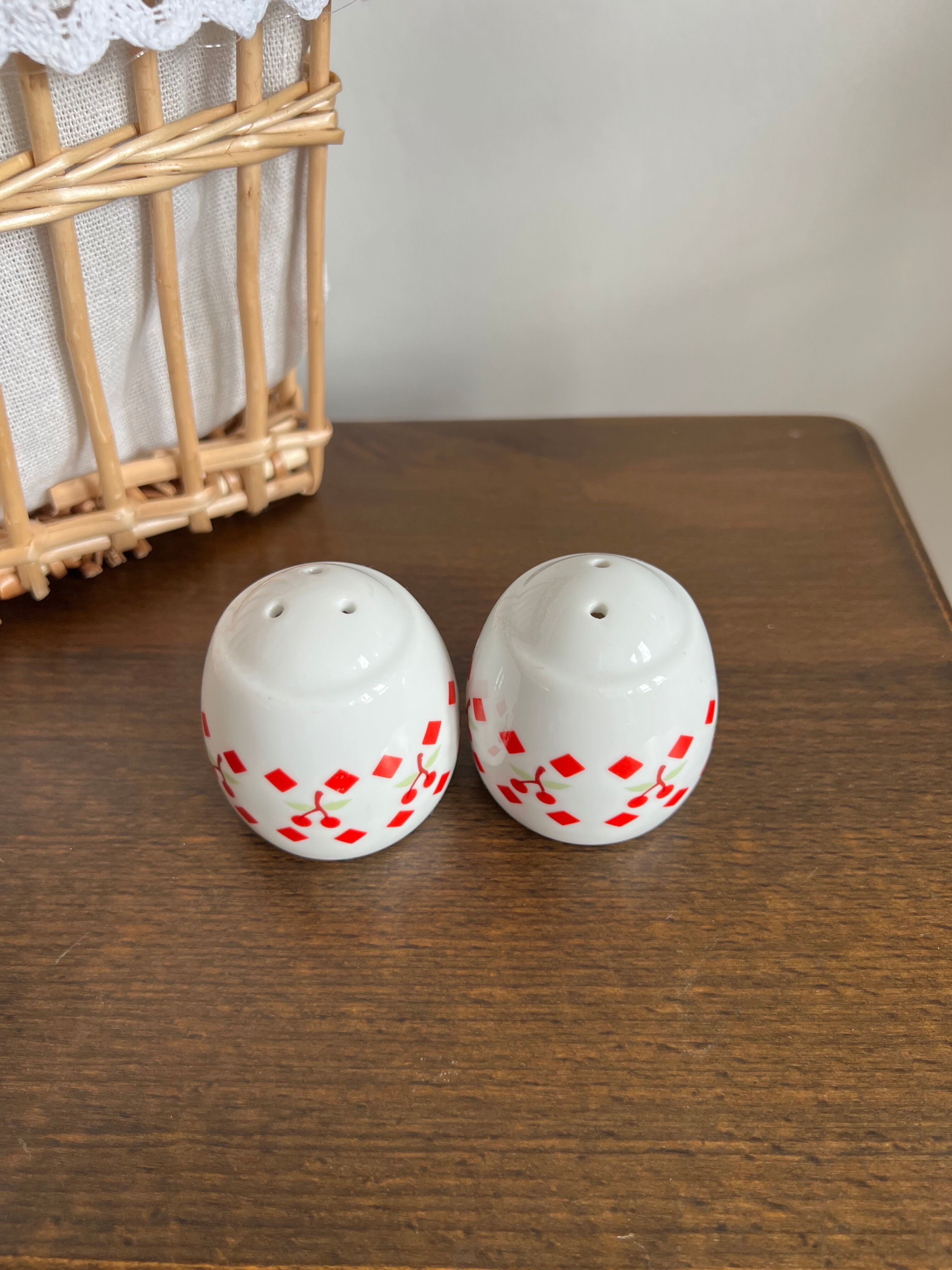 Salt and pepper shaker Françoise Saget