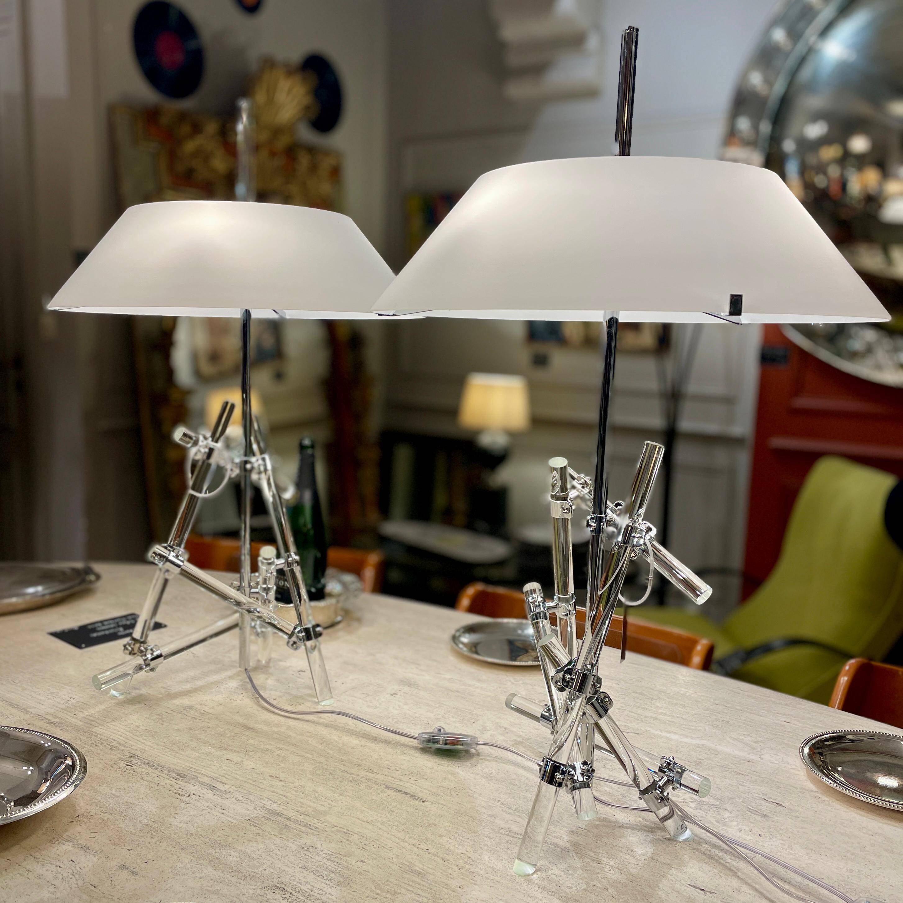 Ashanghai lamp published by Fontana Arte by Max Ingrand