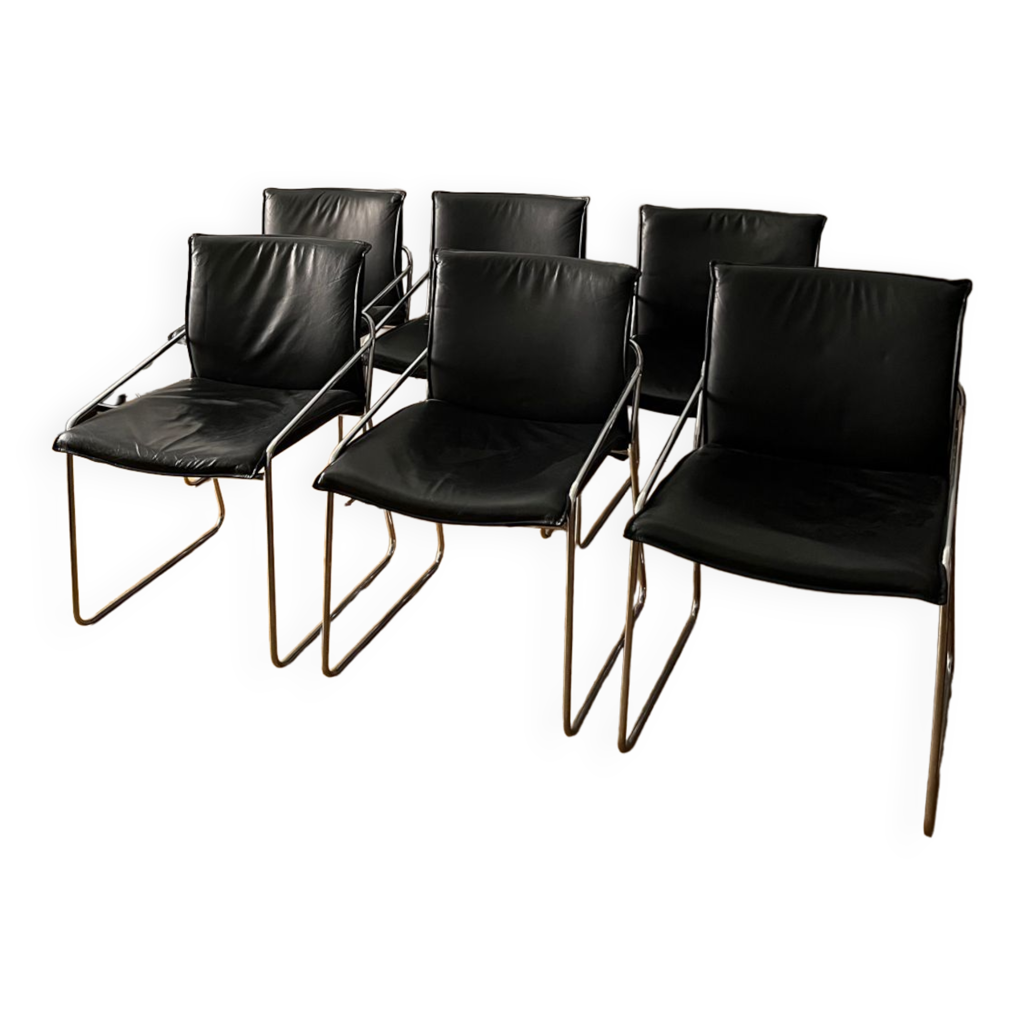 Ensemble de 6 chaises en cuir circa 1970