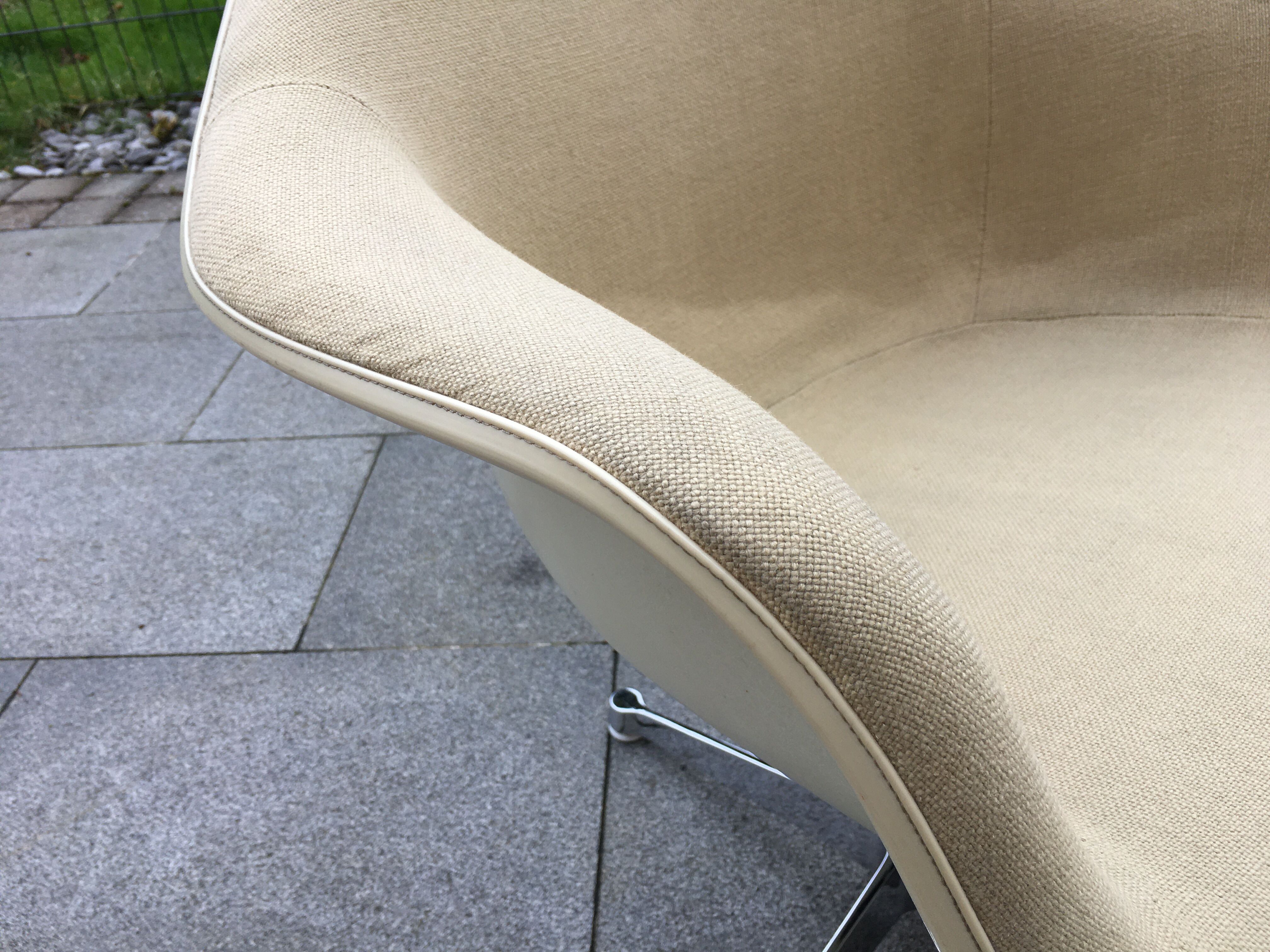 DAT fiberglass Swivel armchair from Charles & Ray Eames, Herman Miller 60s