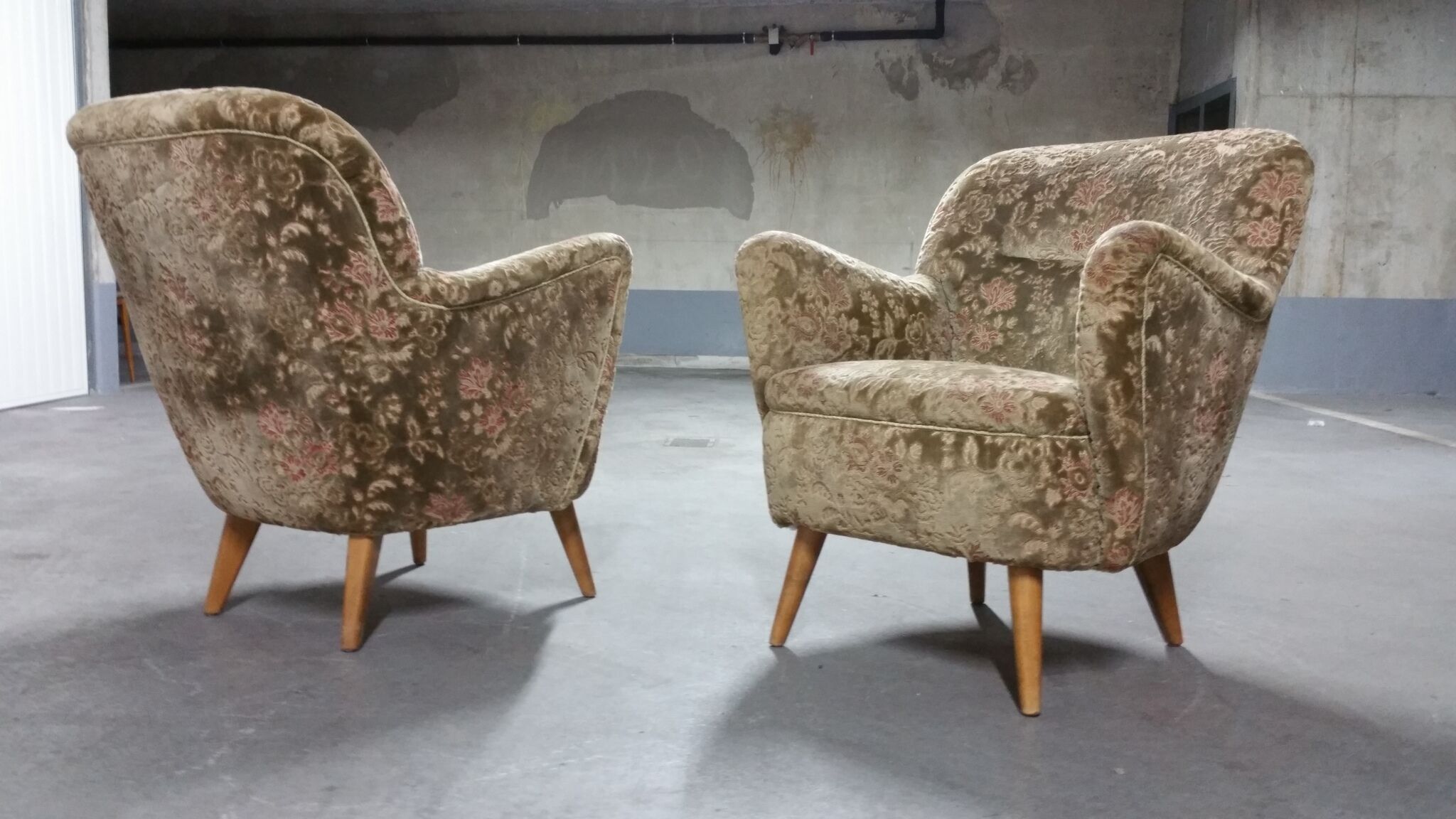 Armchair organic 50 60 years