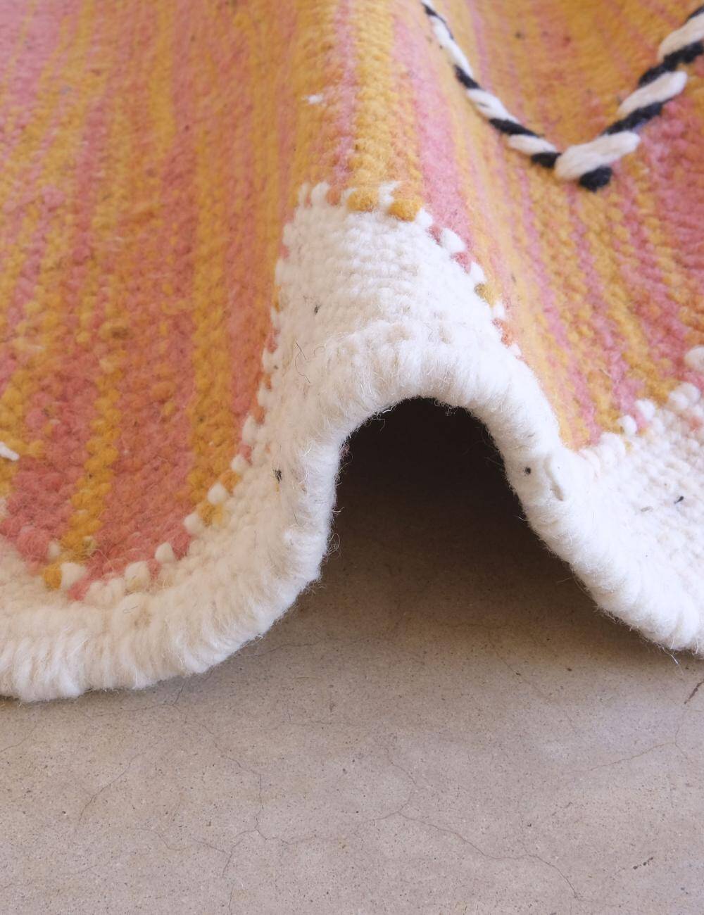 Pink Peach Kilim Rug - 300 x 192 cm