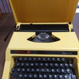Typewriter Olympia Typist Yellow